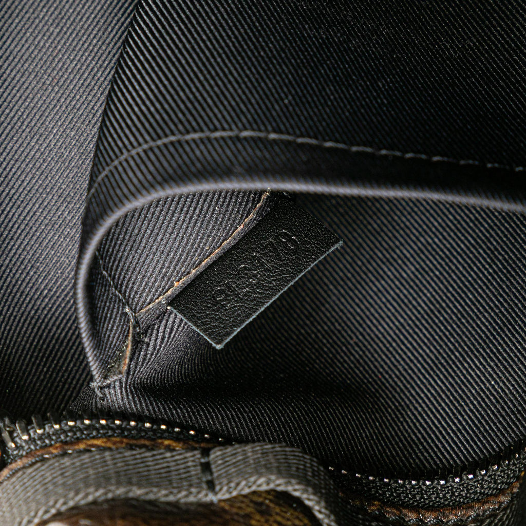 Louis Vuitton Monogram Glaze Messenger PM