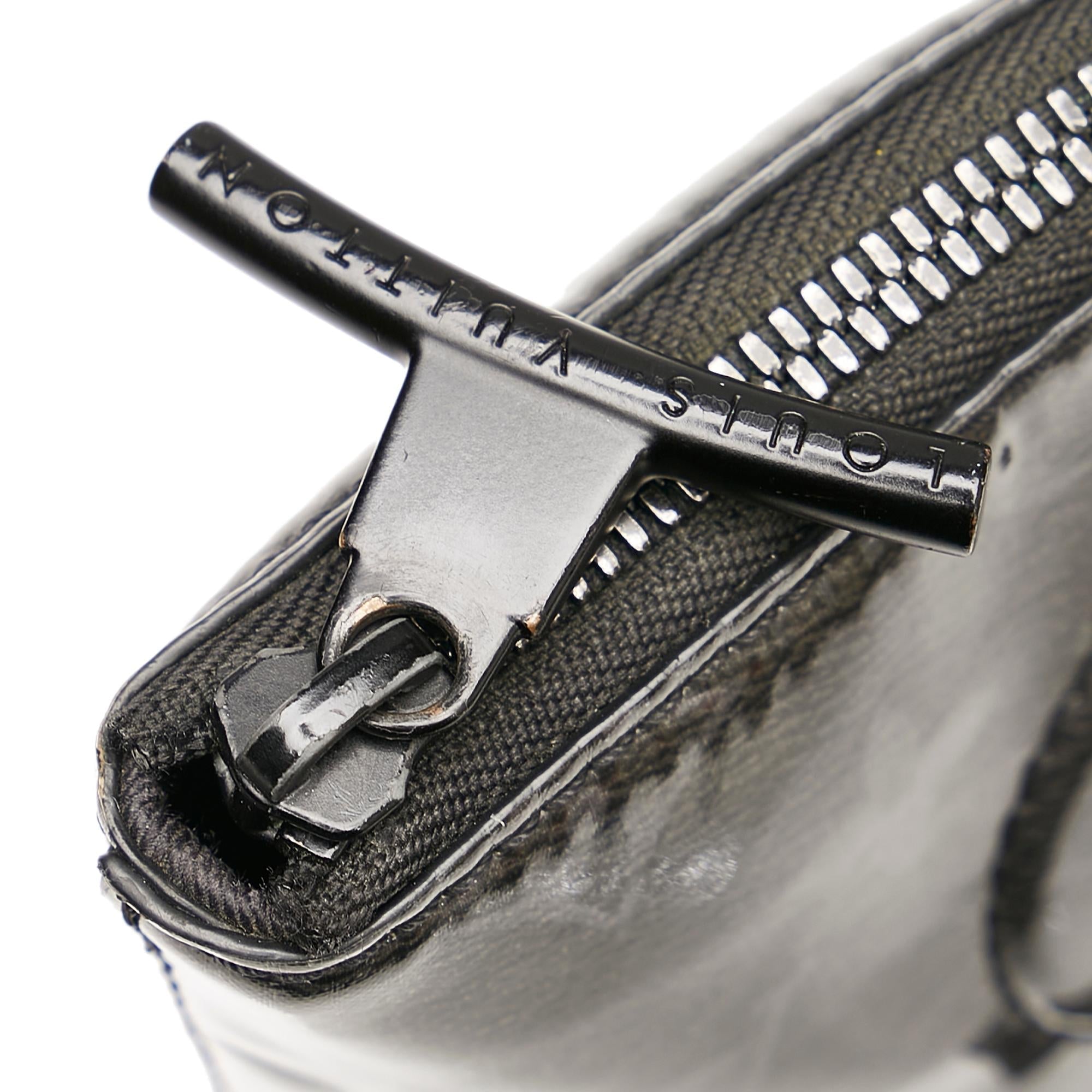 Louis Vuitton Monogram Glaze Pochette Cosmos (SHG-29820)