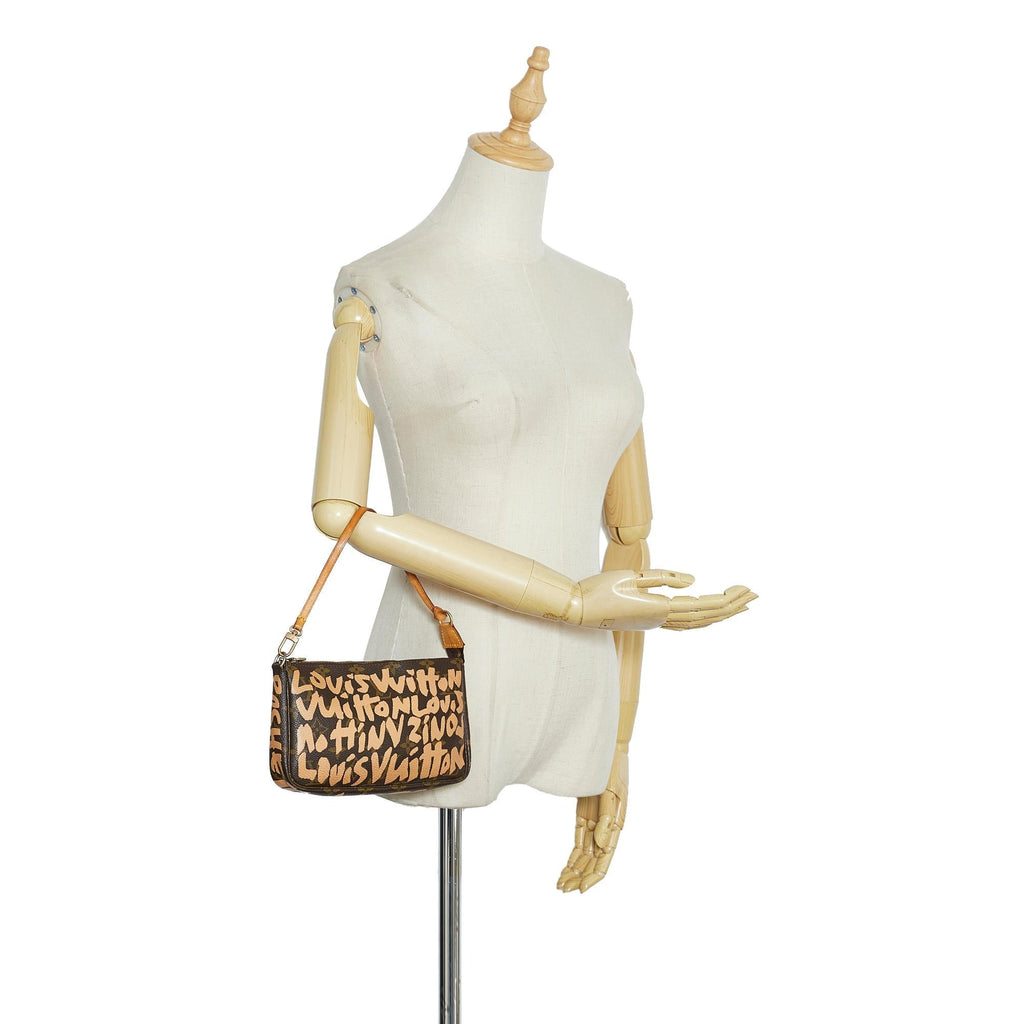 Louis Vuitton Monogram Graffiti Pochette Accessoires (SHG-uPkKxv)