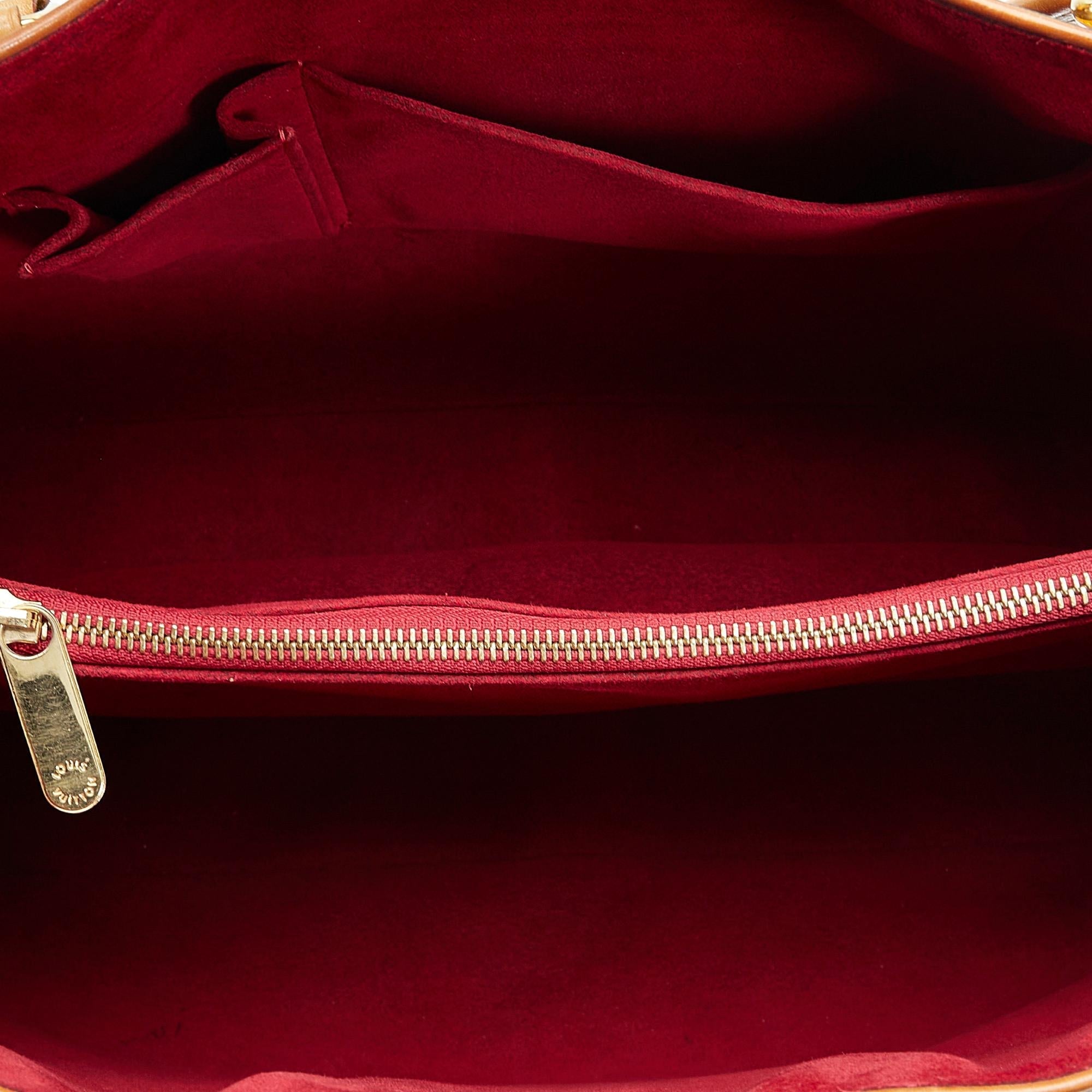 Louis Vuitton Monogram Griet (SHG-Zqcs72)