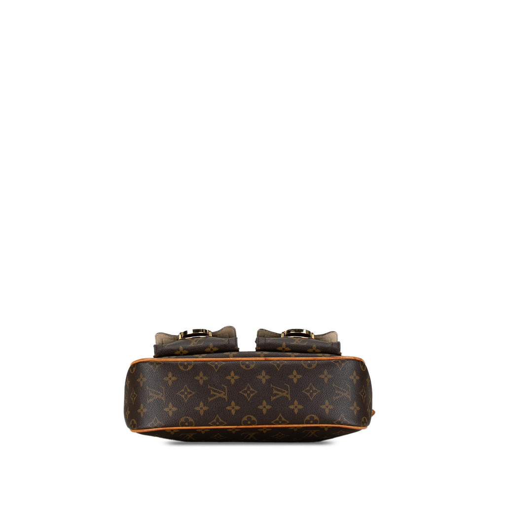 Louis Vuitton Monogram Hudson GM (SHG-GVz6cL)