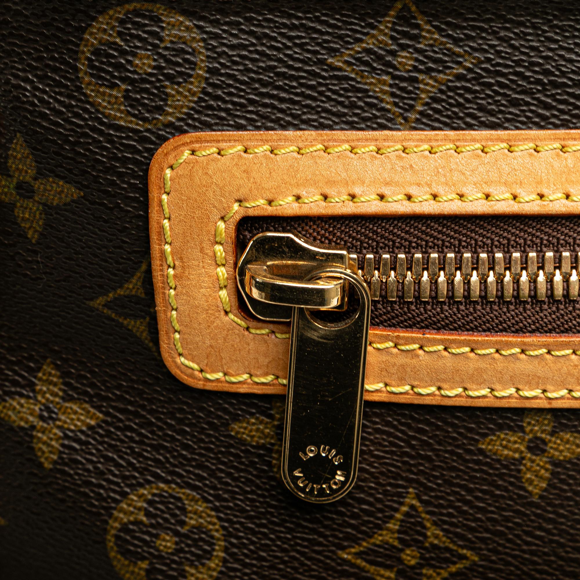 Louis Vuitton Monogram Hudson GM (SHG-GVz6cL)