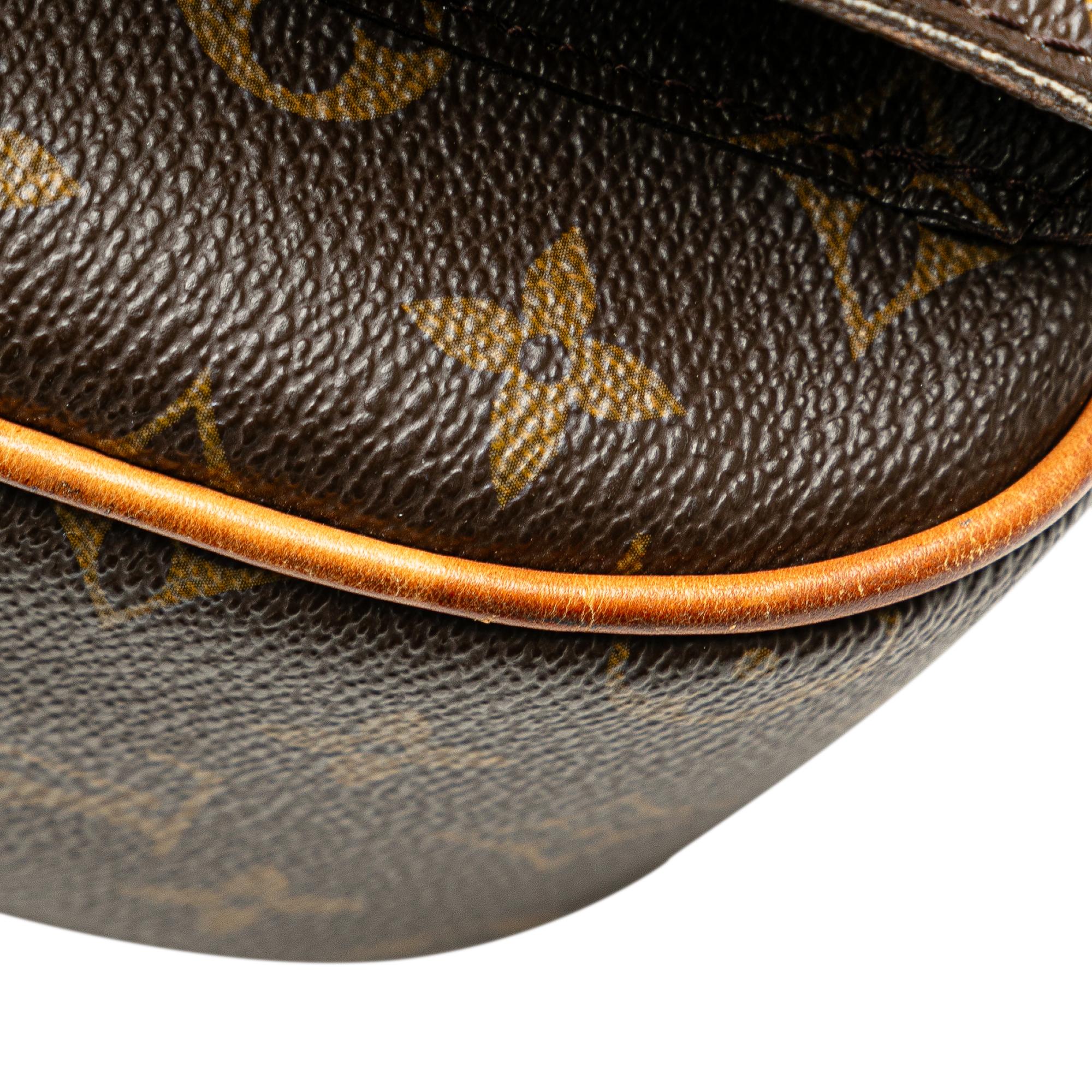 Louis Vuitton Monogram Hudson GM (SHG-7oOF3v)
