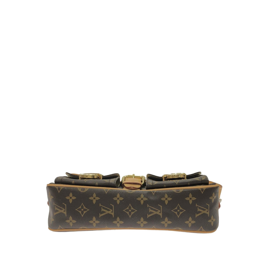 Louis Vuitton Monogram Hudson PM (SHG-MUTjIM)