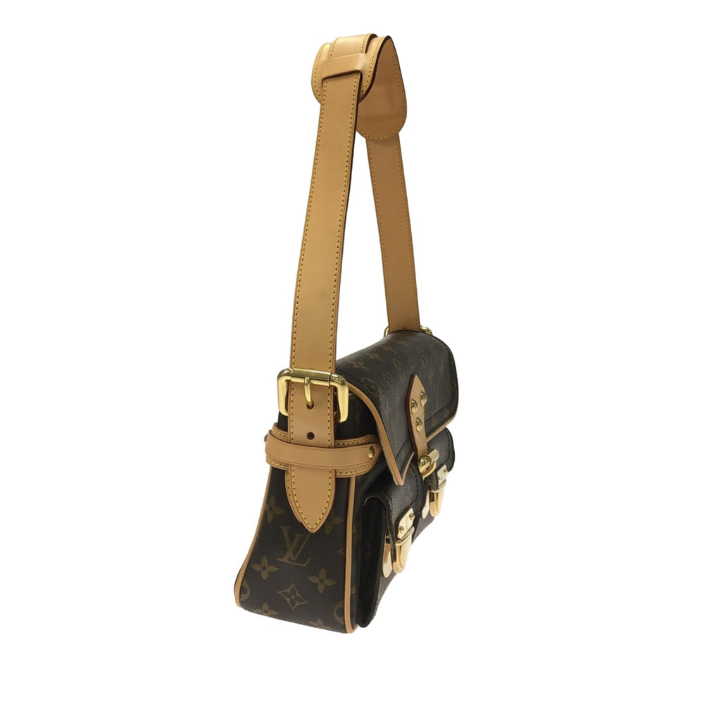 Louis Vuitton Monogram Hudson PM (SHG-MUTjIM)