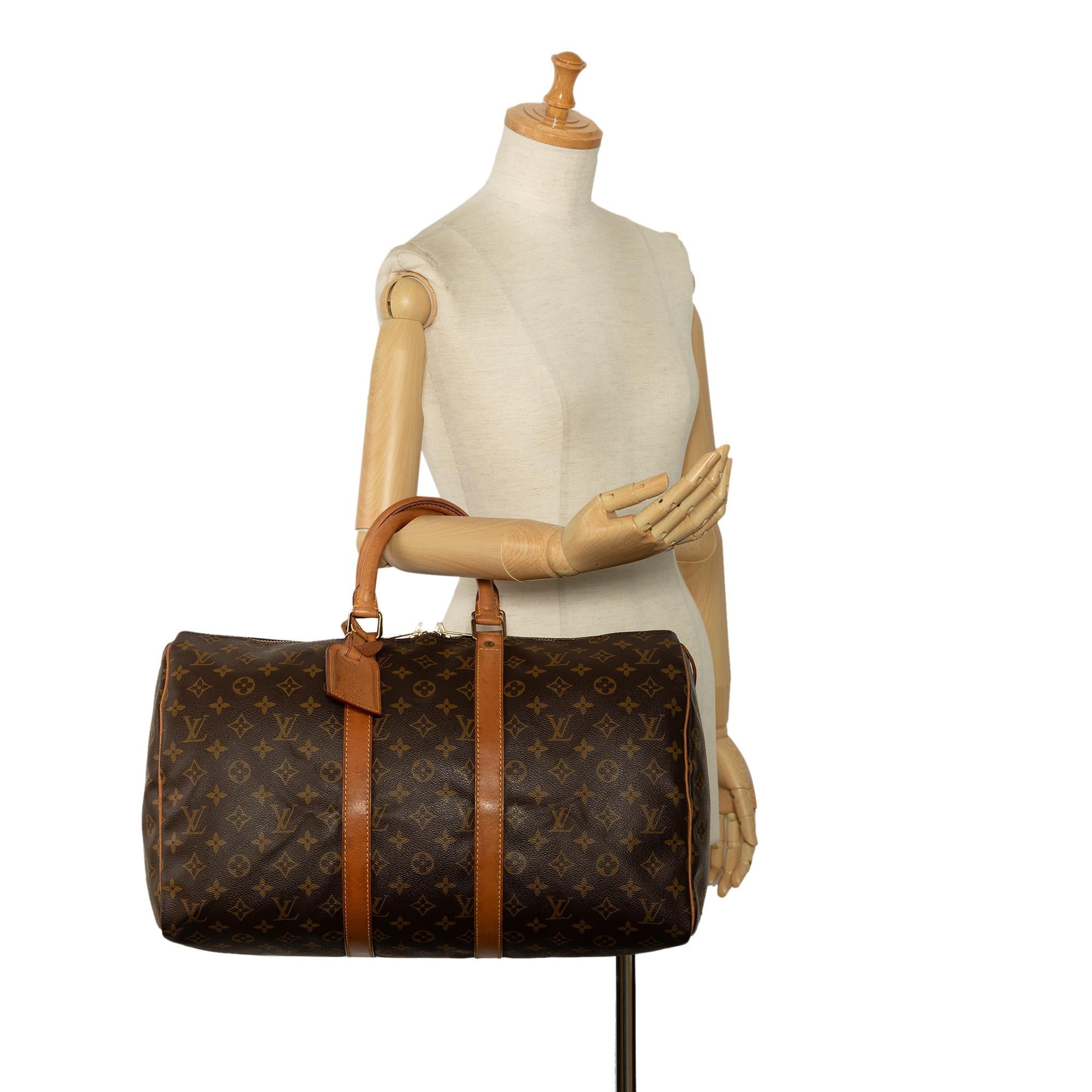 Louis Vuitton Monogram Keepall 45 (SHG-m4GMaL)