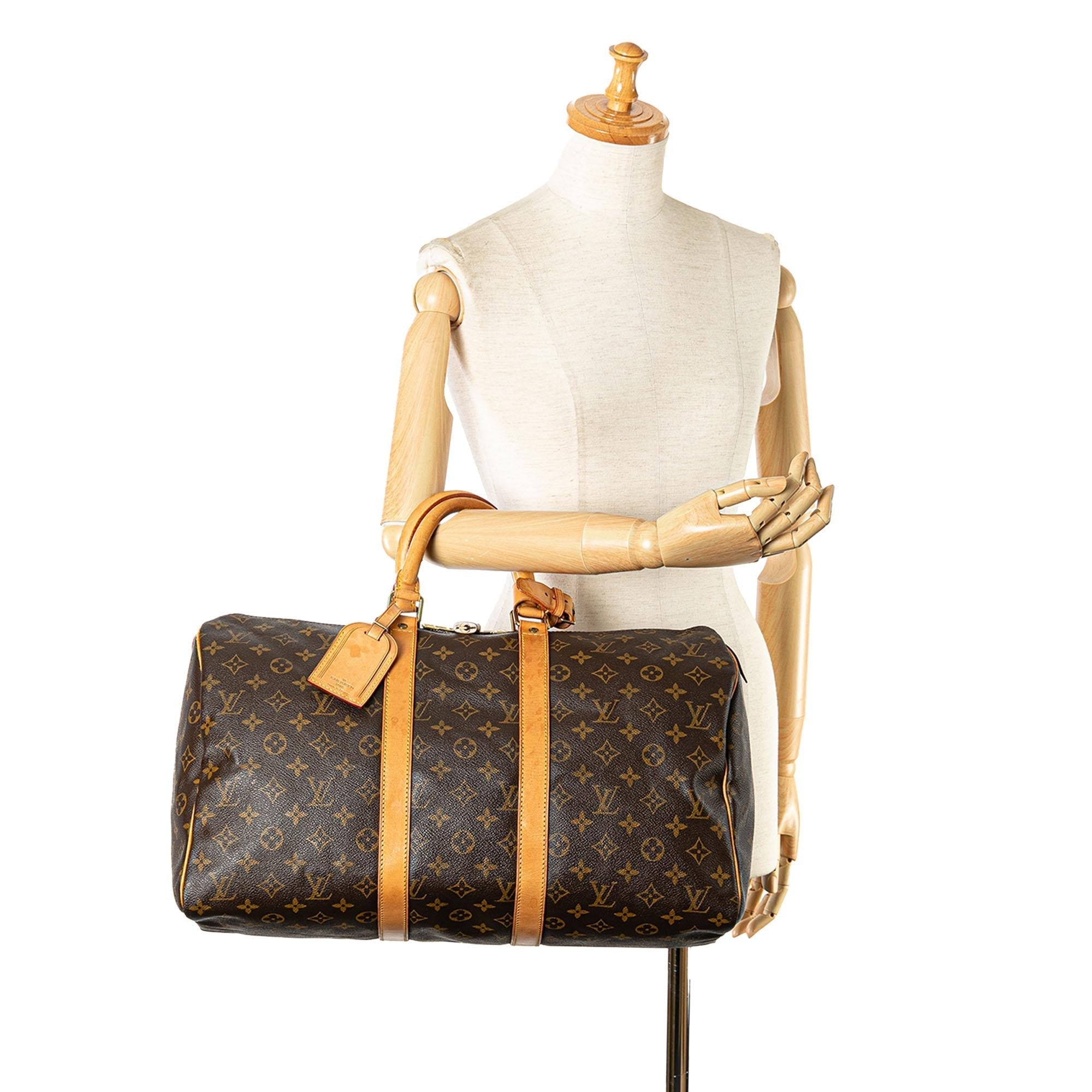 Louis Vuitton Monogram Keepall 45 (SHG-zKqtvc)