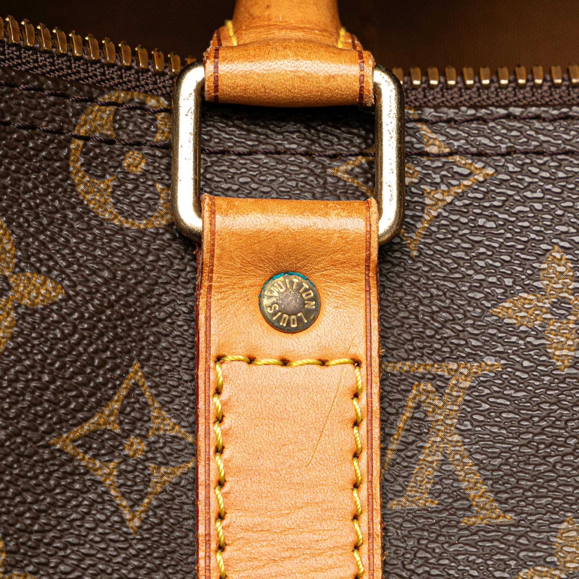 Louis Vuitton Monogram Keepall 45 (SHG-SgaNiv)
