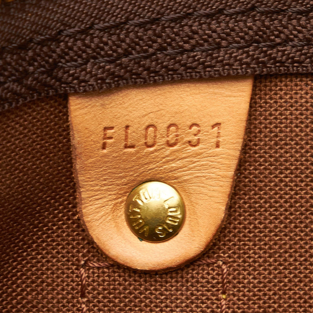 Louis Vuitton Monogram Keepall 50 (SHG-0wPQYP)