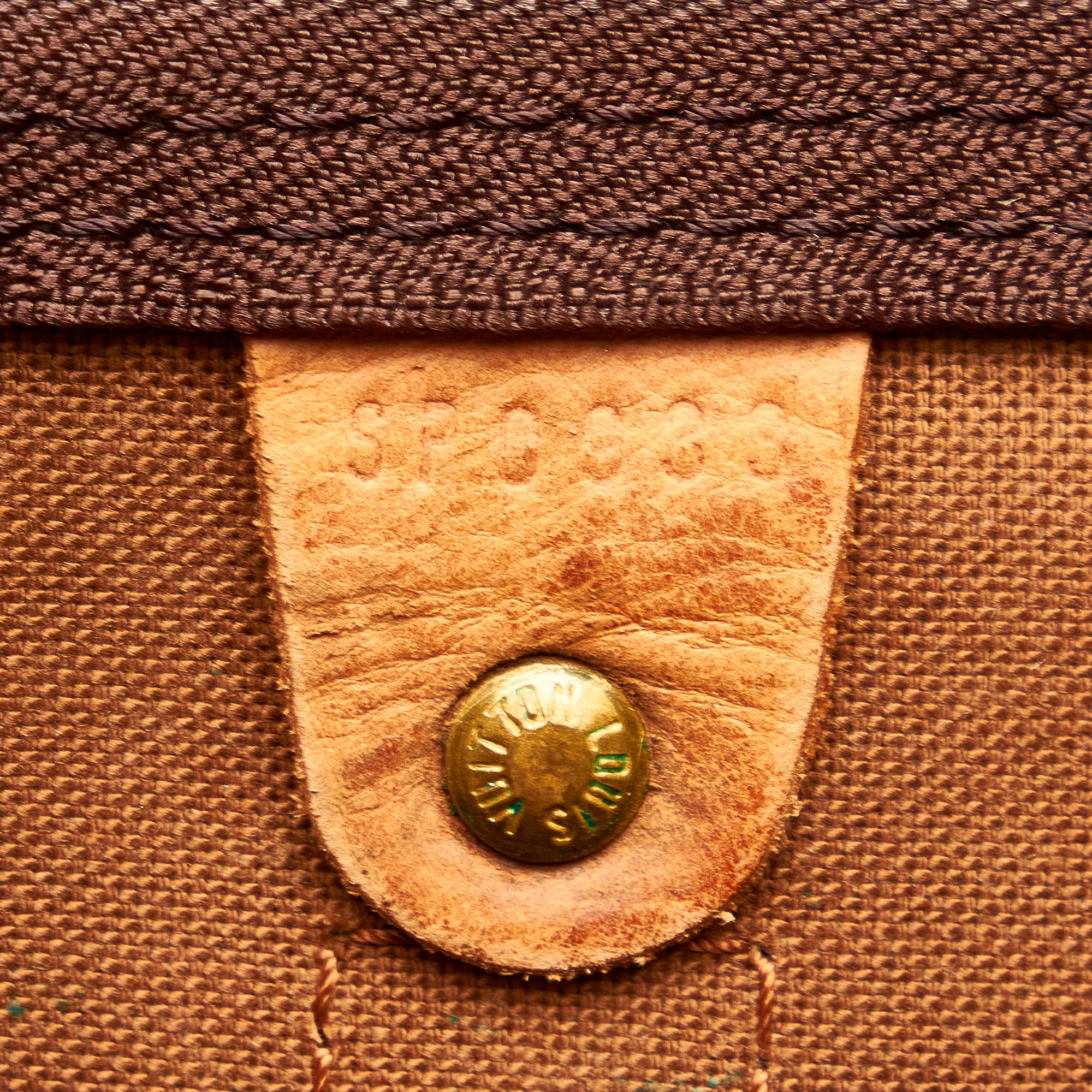 Louis Vuitton Monogram Keepall 50 (SHG-vxvS7m)