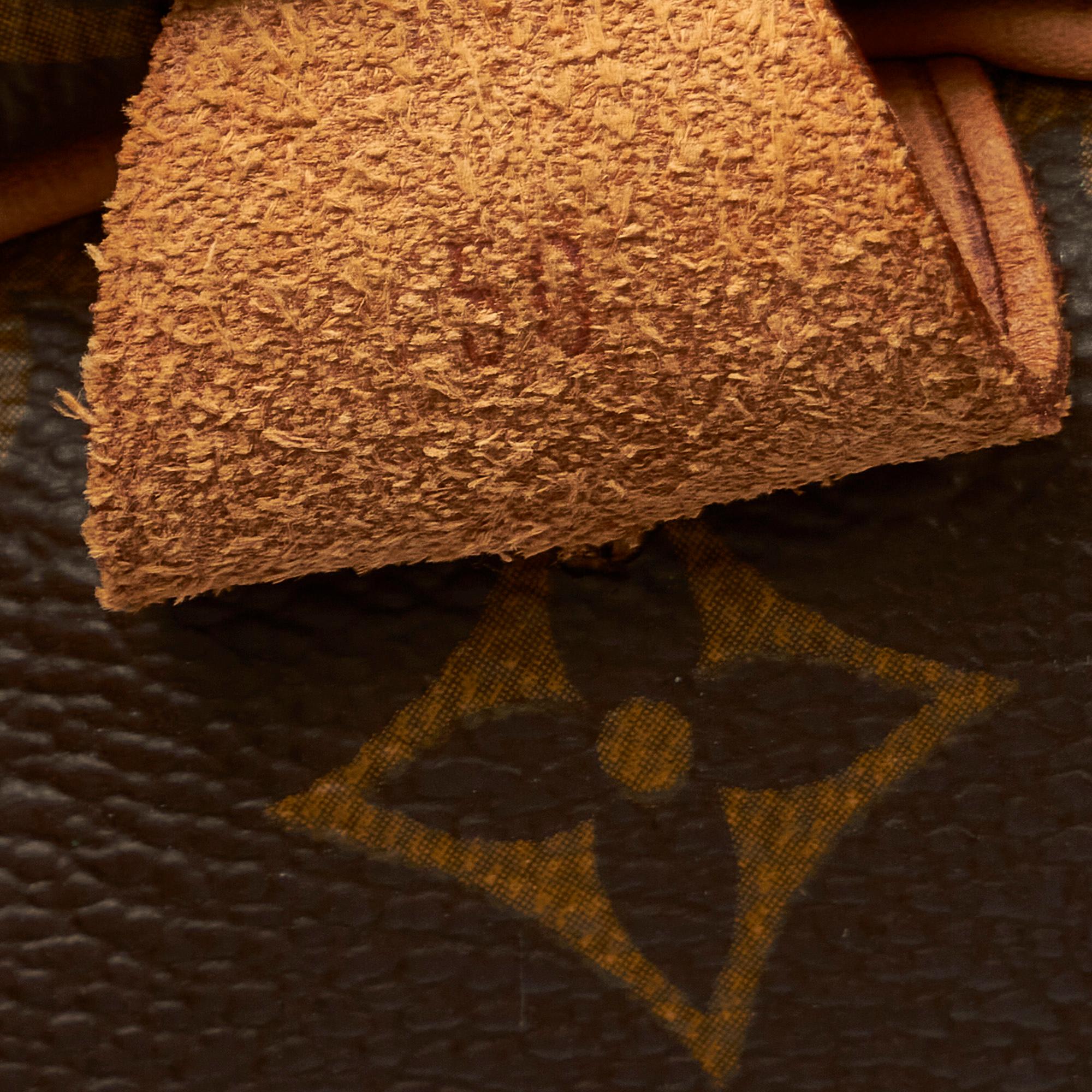 Louis Vuitton Monogram Keepall 50 (SHG-xO0GD5)