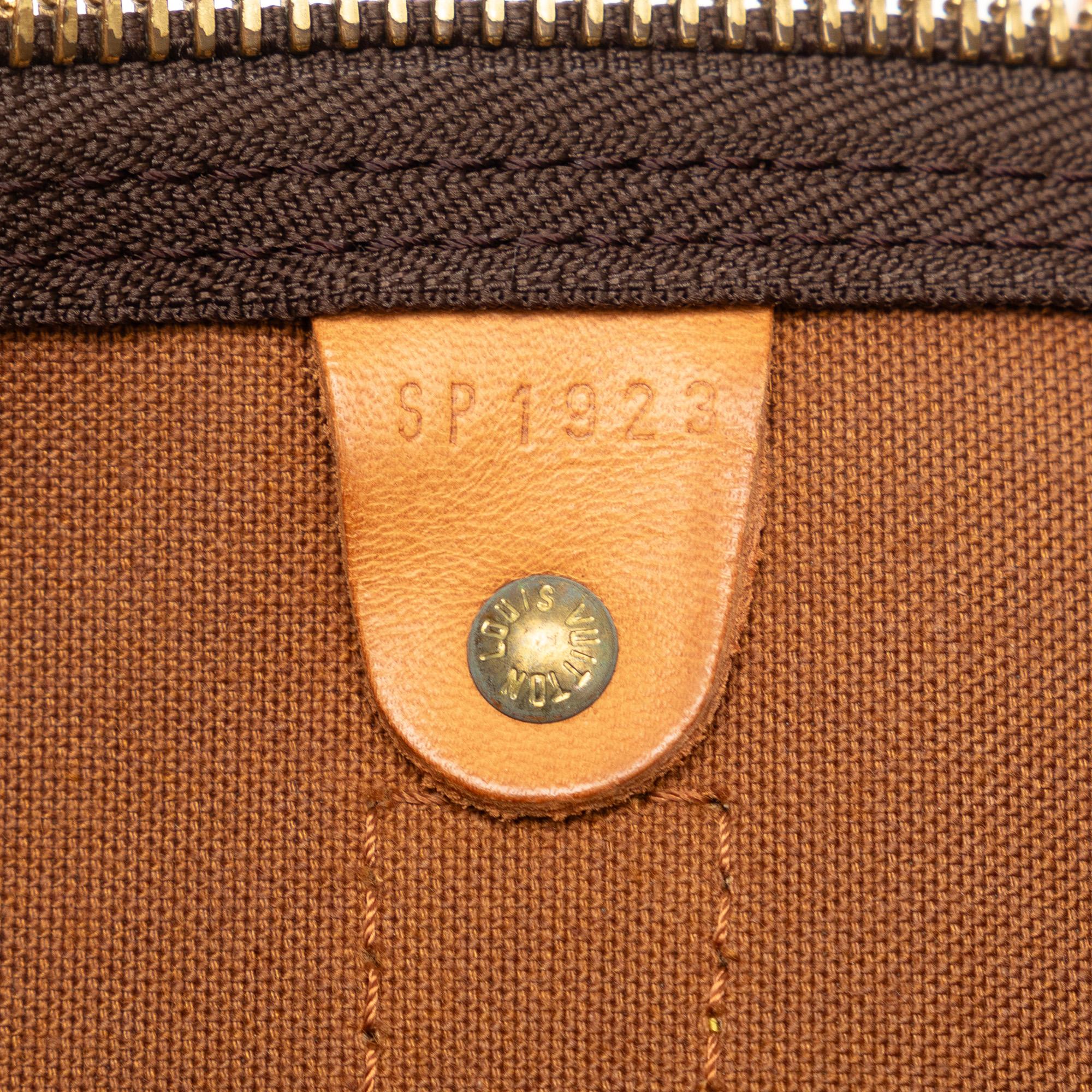 Louis Vuitton Monogram Keepall 50 (SHG-hMubge)