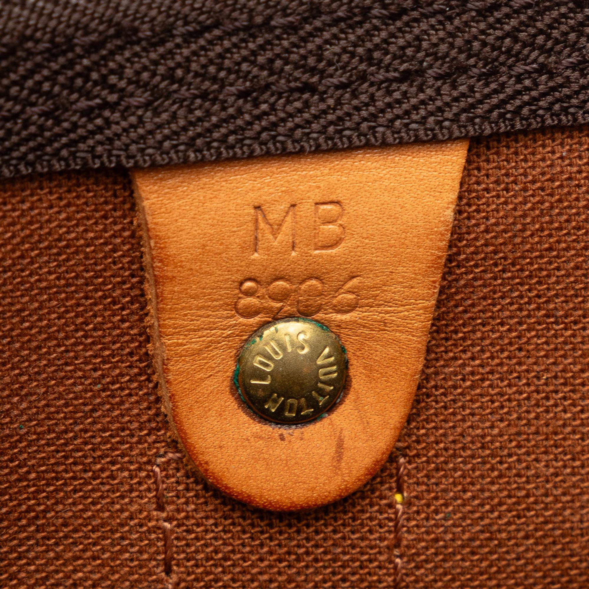 Louis Vuitton Monogram Keepall 50 (SHG-H2KQbn)