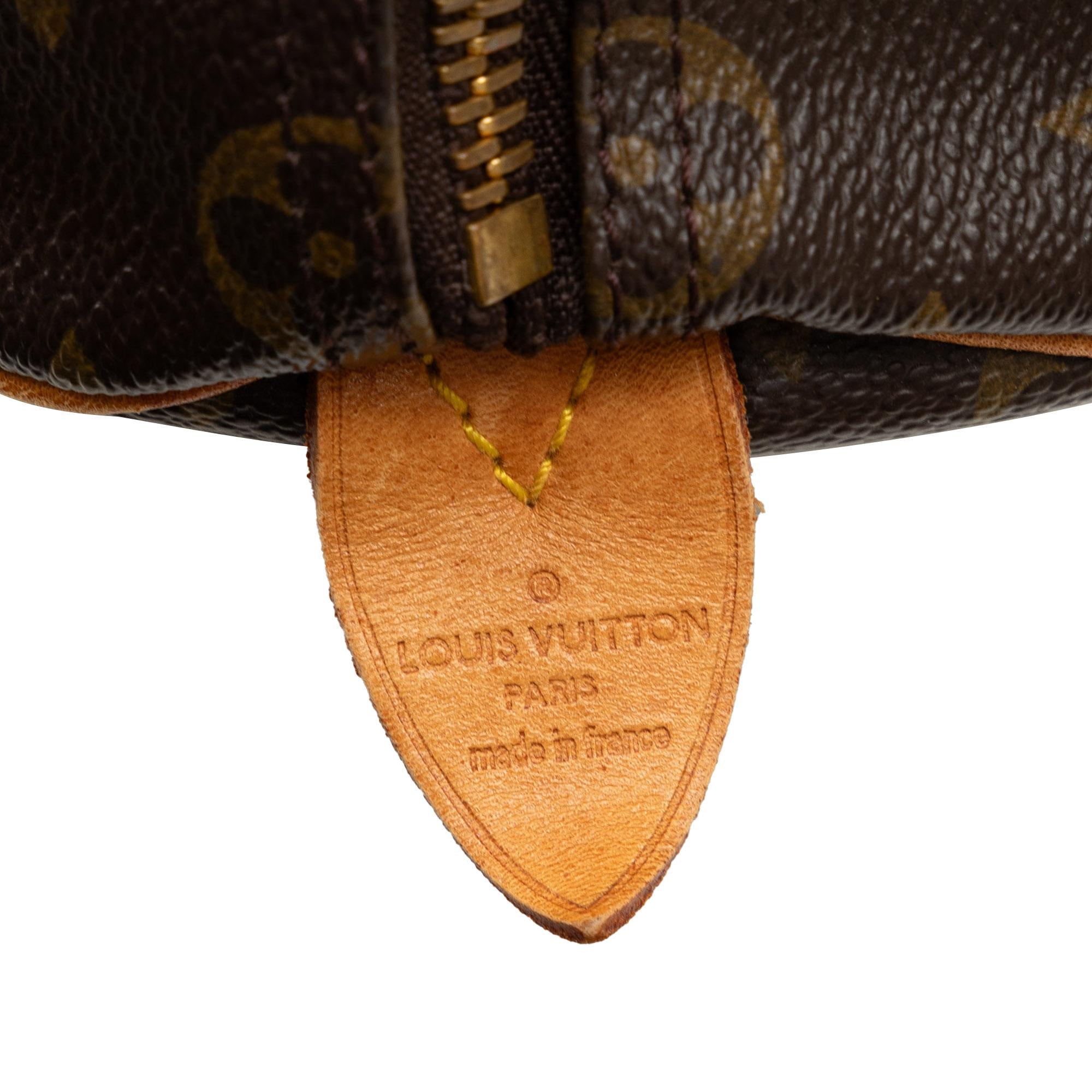 Louis Vuitton Monogram Keepall 50 (SHG-H2KQbn)