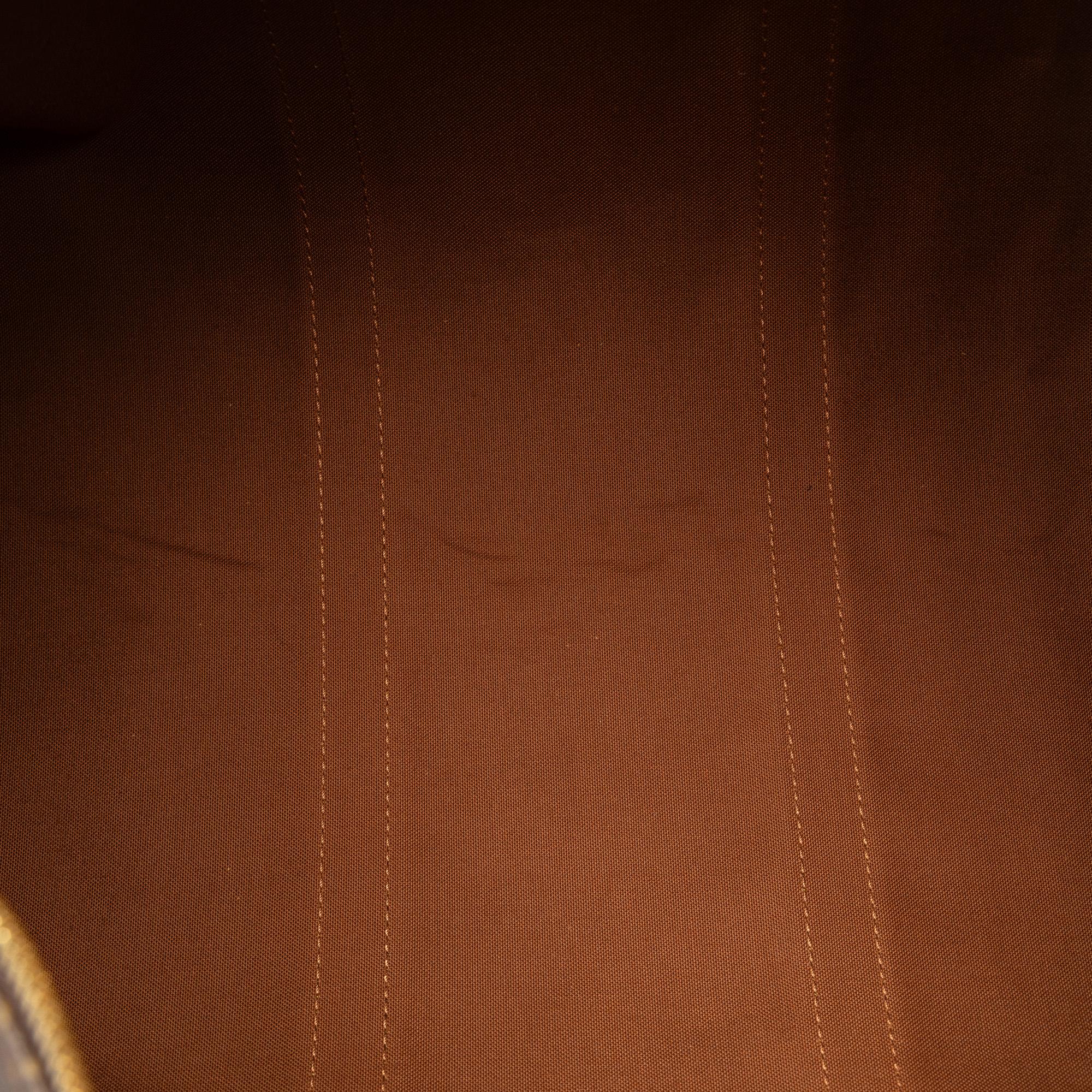 Louis Vuitton Monogram Keepall 50 (SHG-LPqkiM)