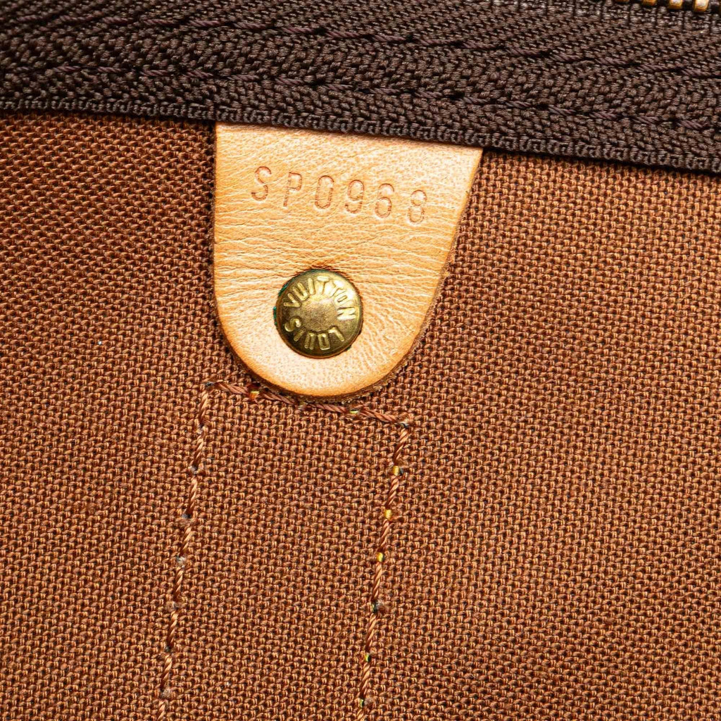Louis Vuitton Monogram Keepall 50 (SHG-pVean7)