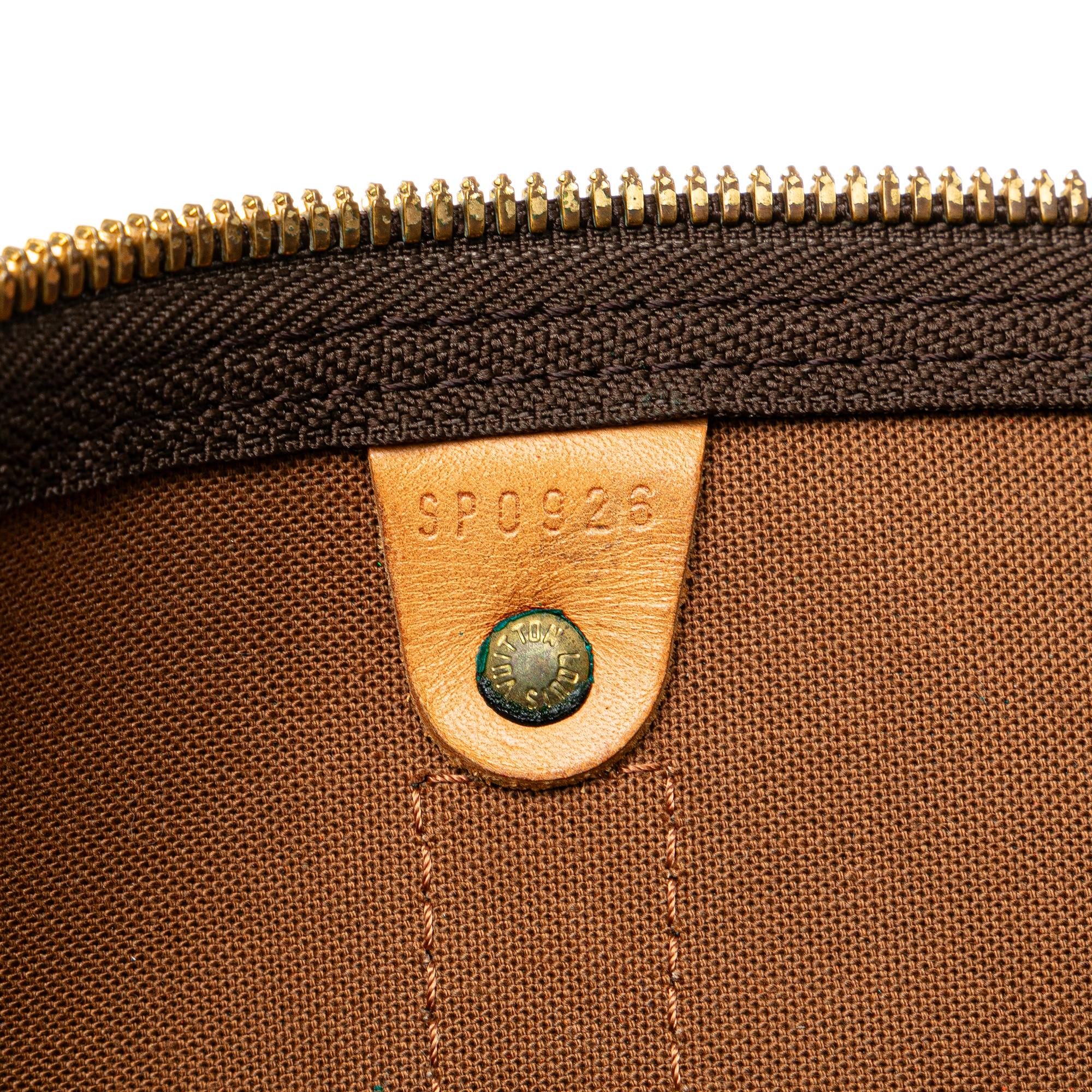 Louis Vuitton Monogram Keepall 50 (SHG-qkMb09)