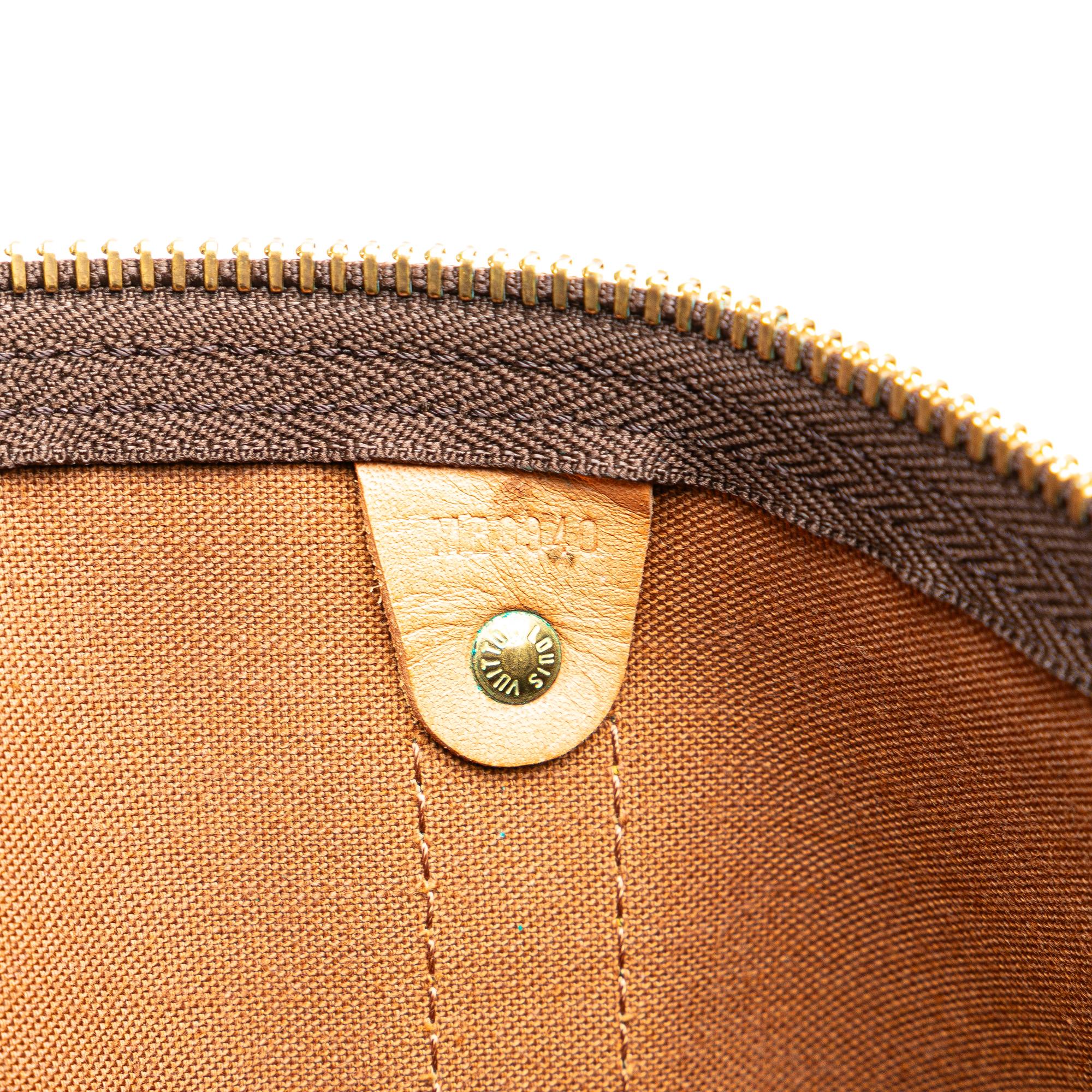 Louis Vuitton Monogram Keepall 50 (SHG-YLKqci)