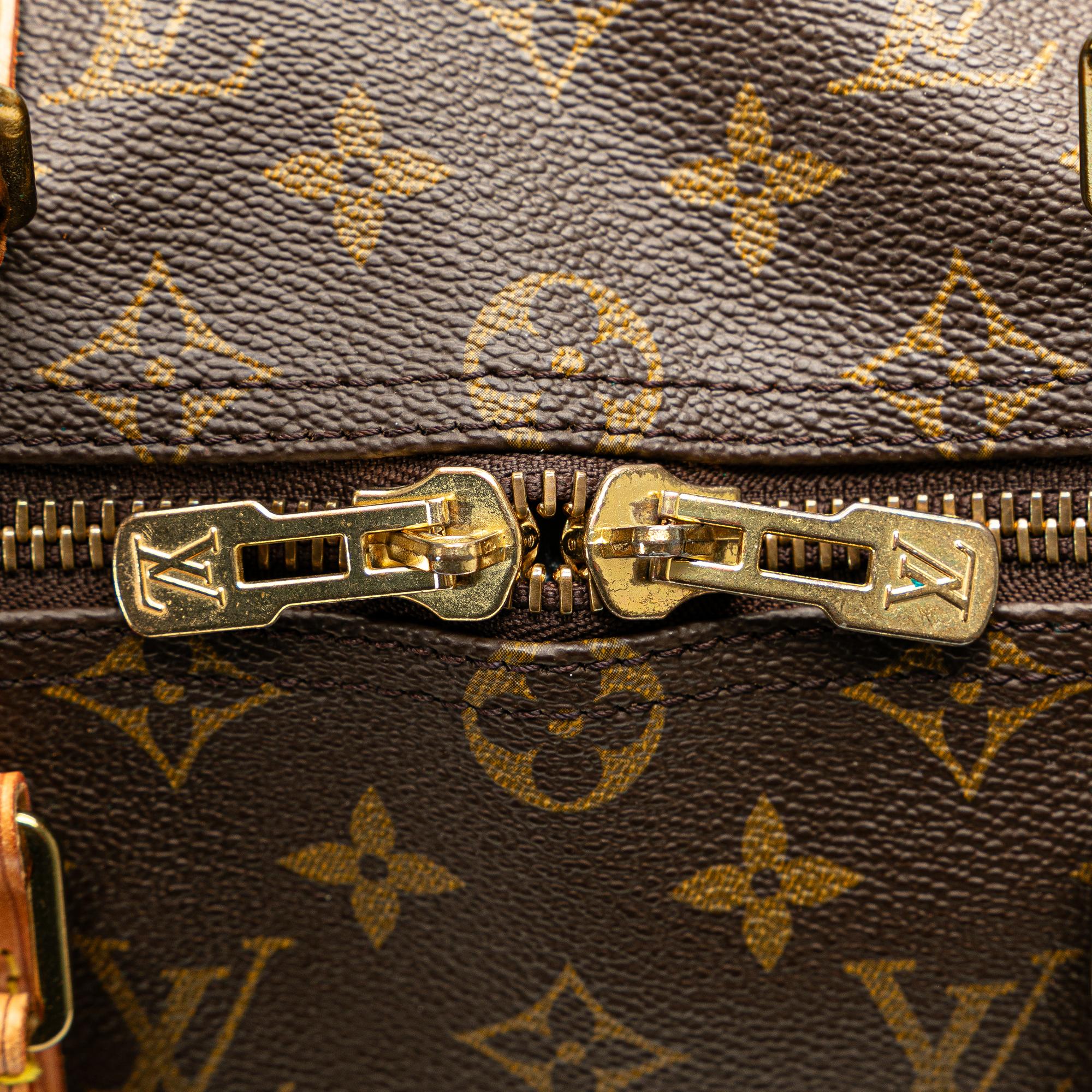 Louis Vuitton Monogram Keepall 50 (SHG-YLKqci)