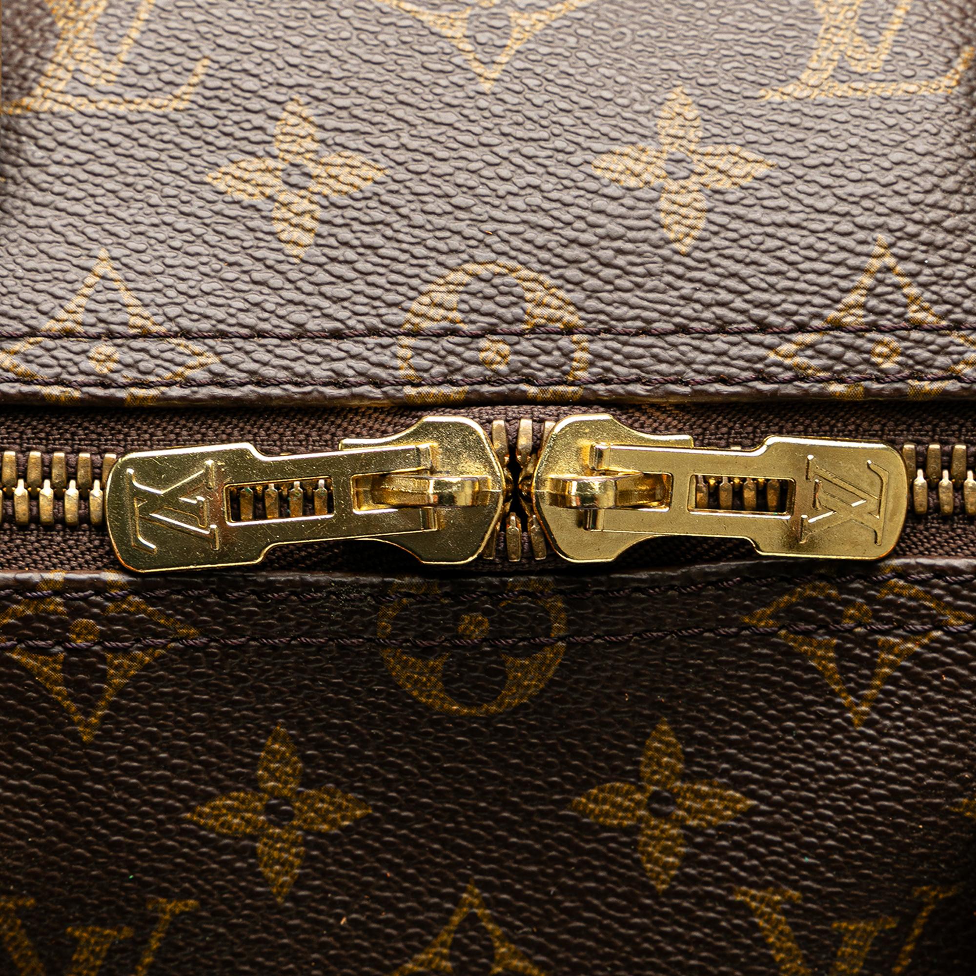 Louis Vuitton Monogram Keepall 50 (SHG-hQdug9)