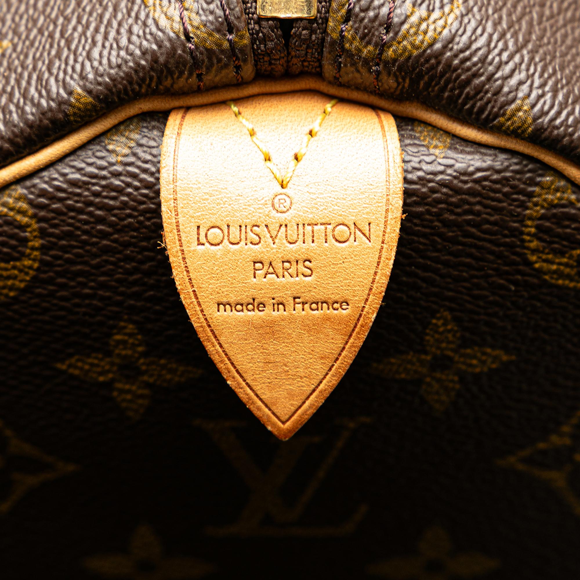 Louis Vuitton Monogram Keepall 50 (SHG-hQdug9)