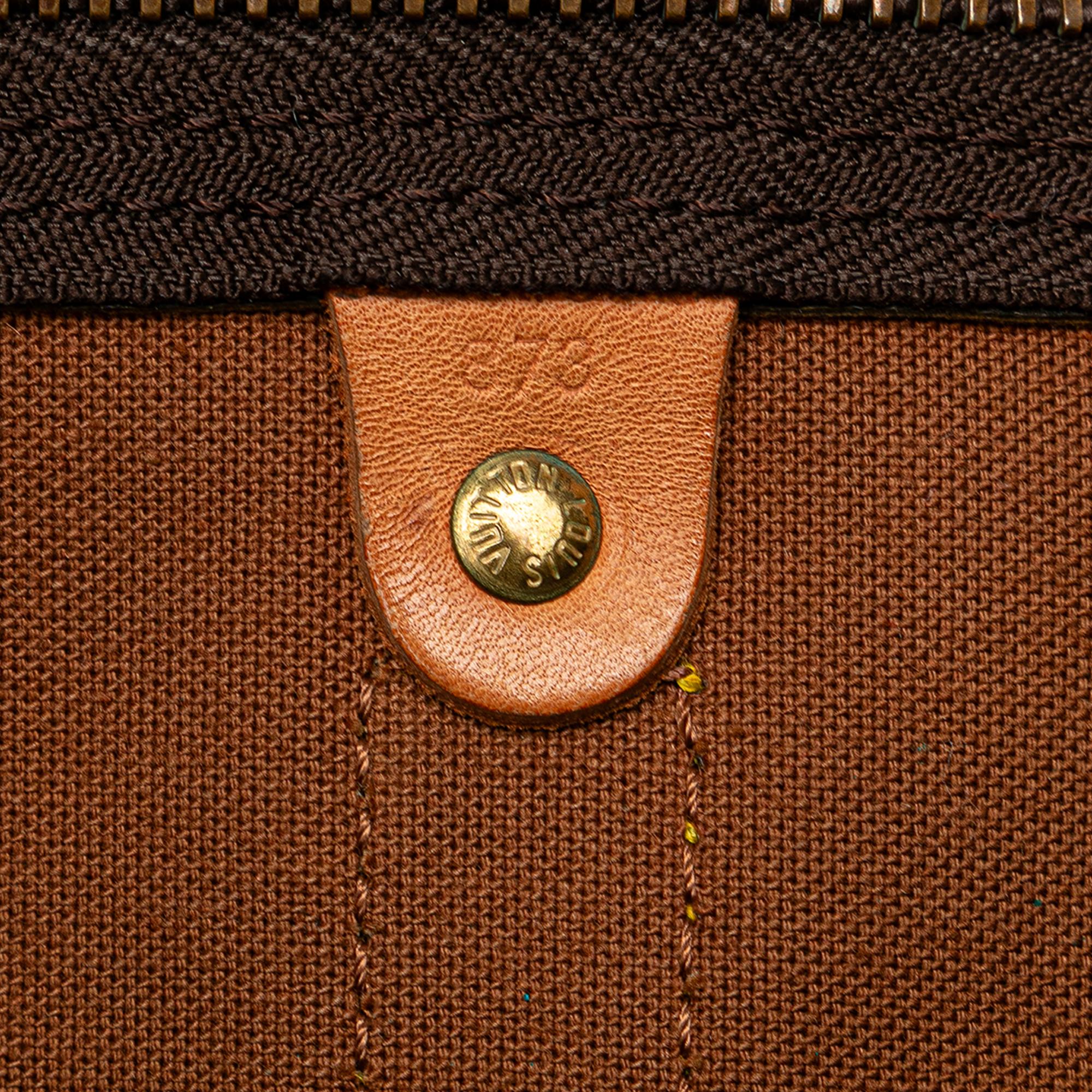 Louis Vuitton Monogram Keepall 50 (SHG-V9v7xK)