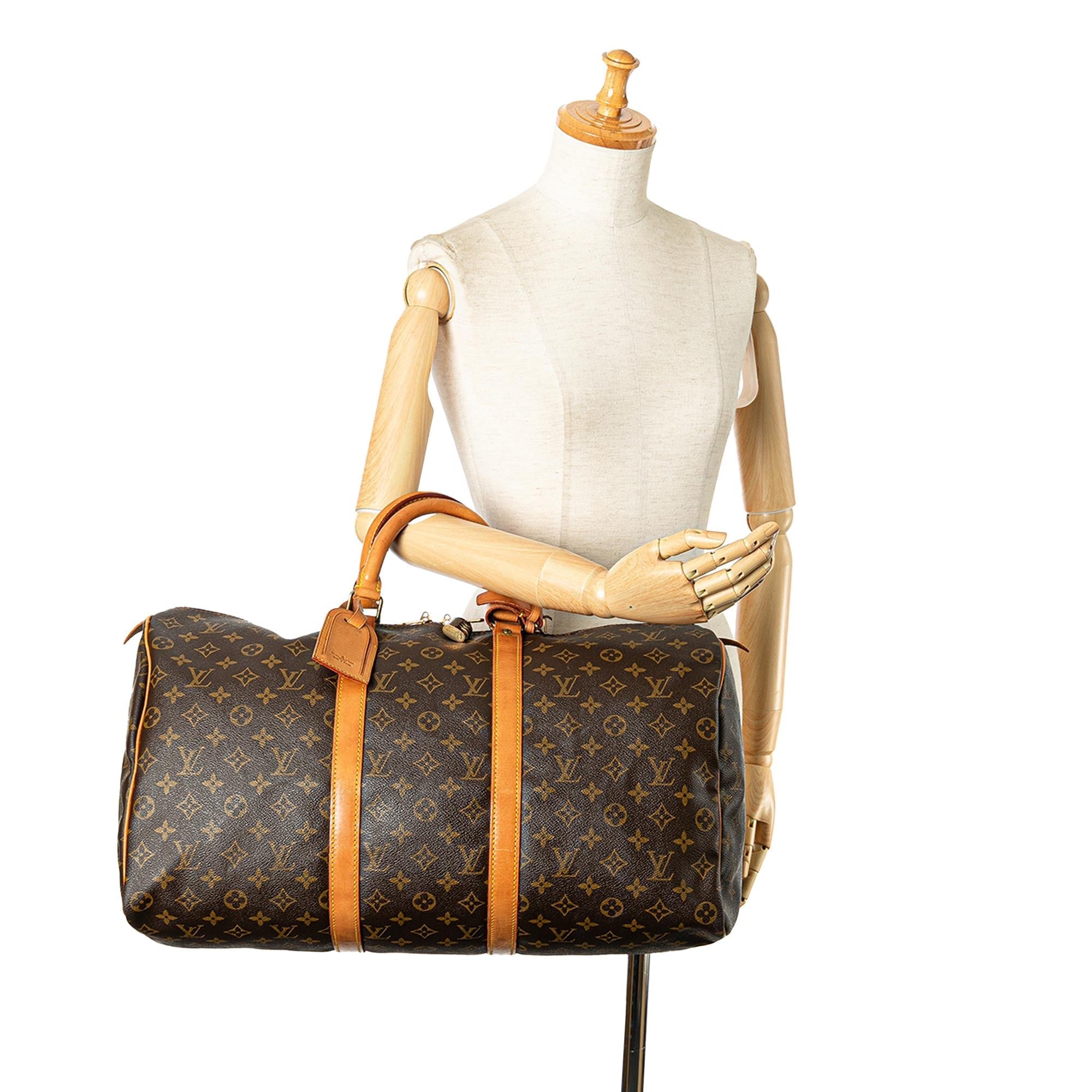 Louis Vuitton Monogram Keepall 50 (SHG-V9v7xK)