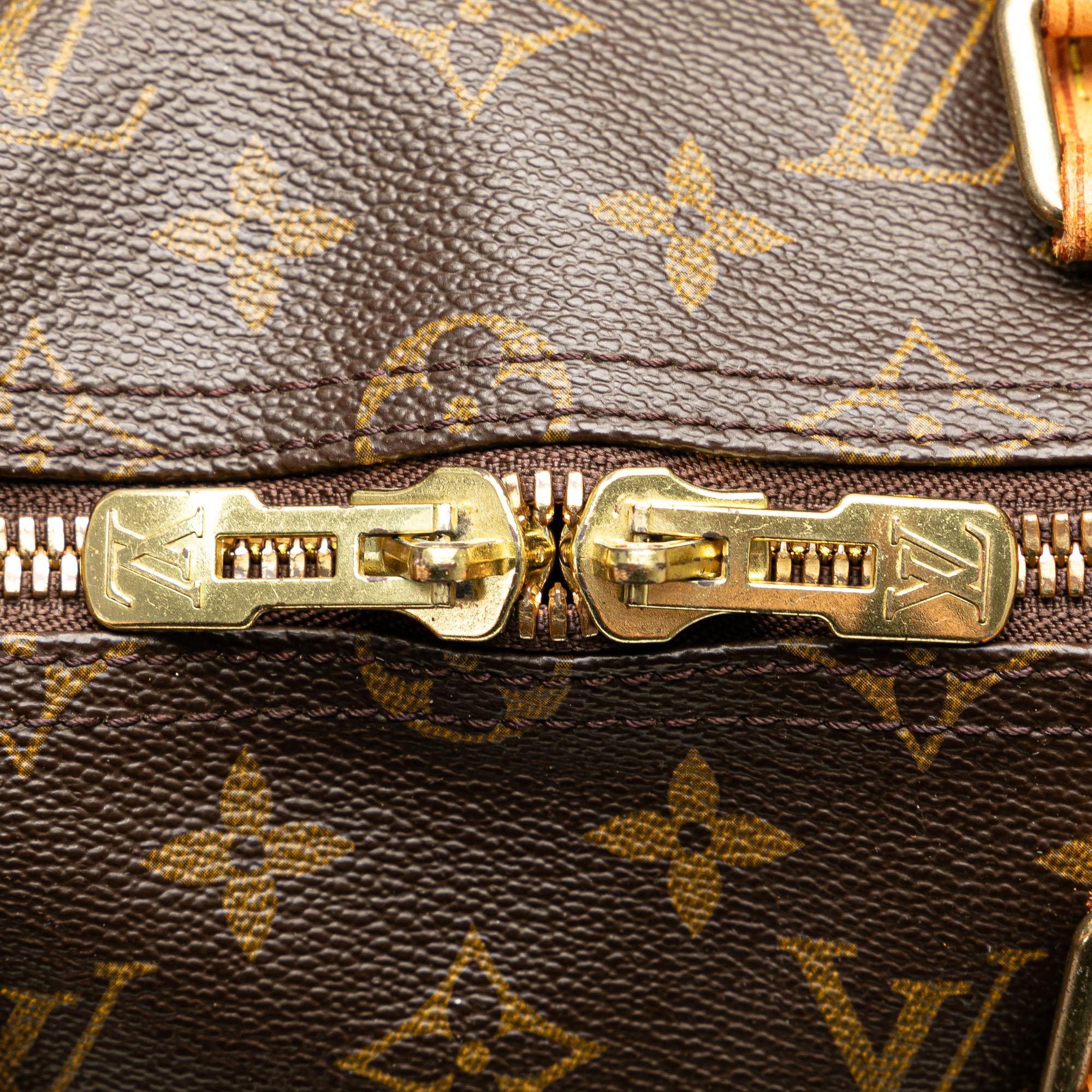 Louis Vuitton Monogram Keepall 50 (SHG-XObkmT)