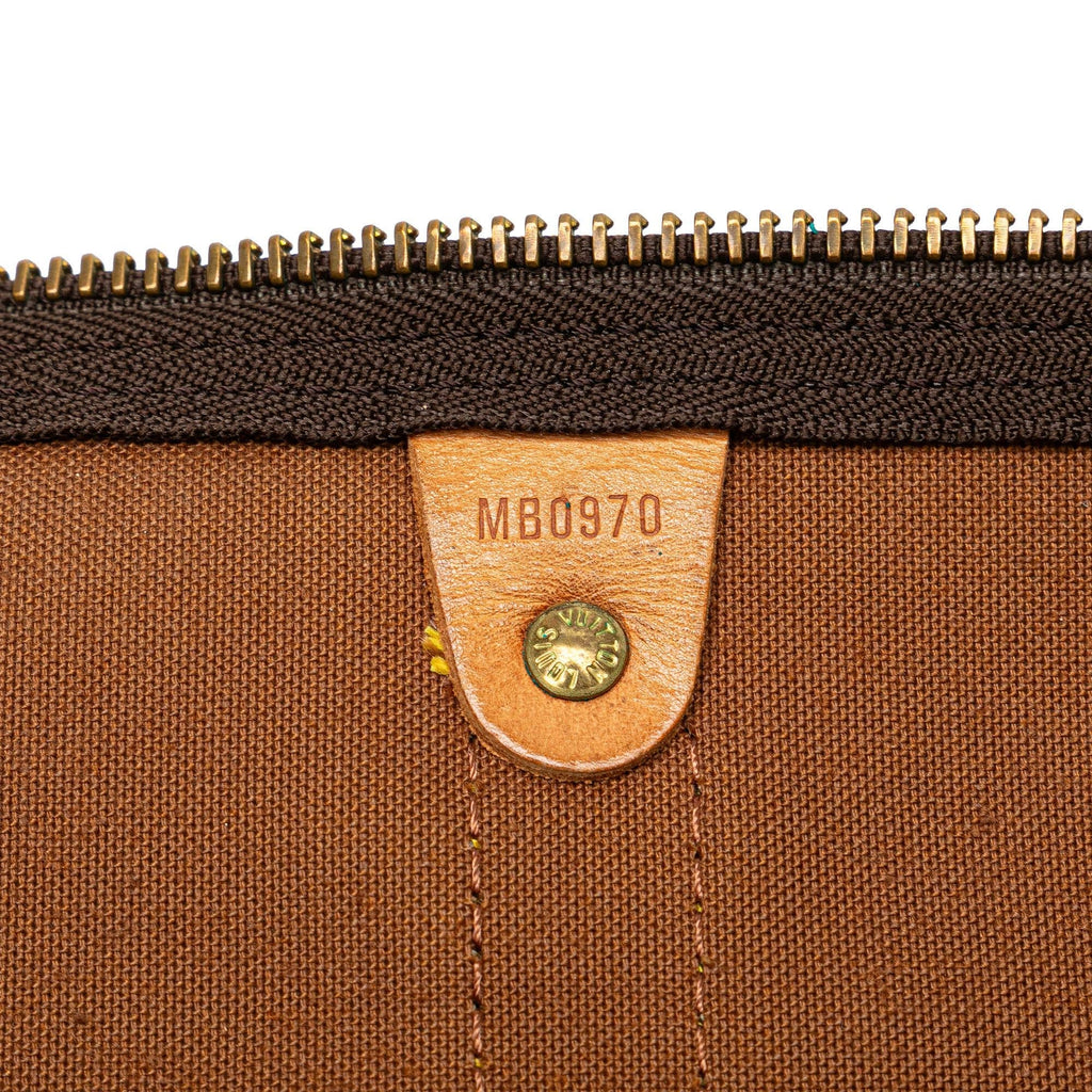 Louis Vuitton Monogram Keepall 50 (SHG-iGdnhN)