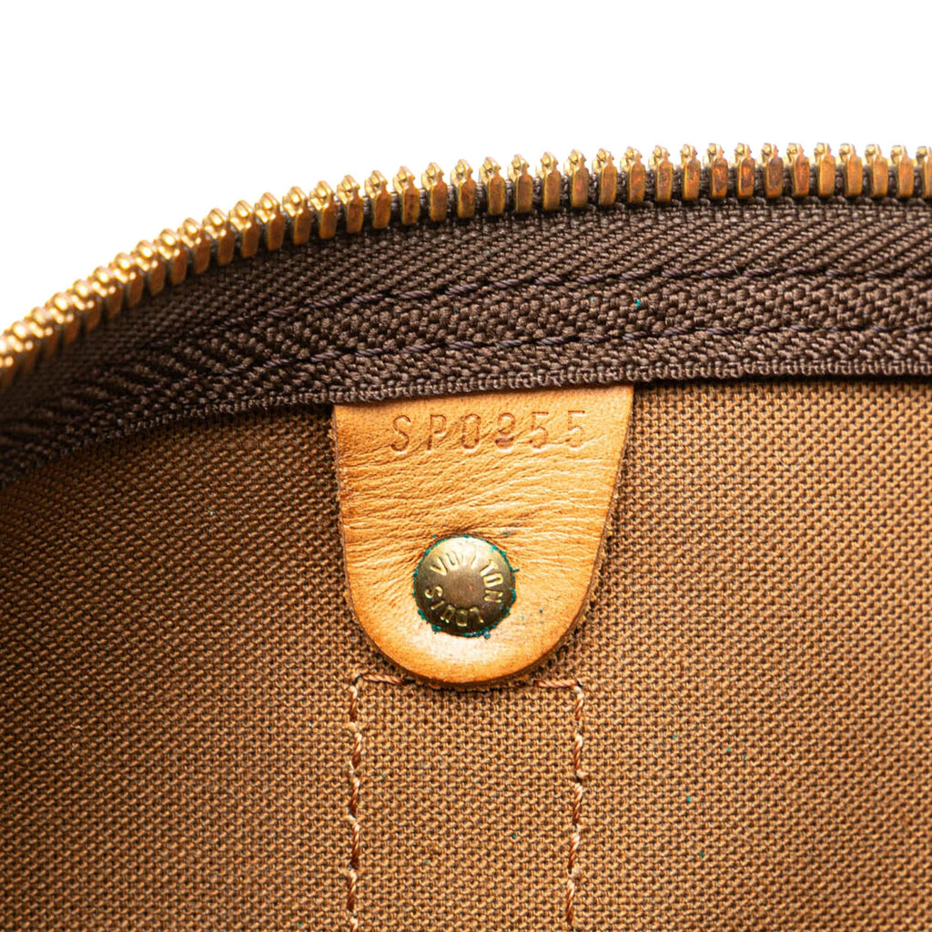Louis Vuitton Monogram Keepall 50 (SHG-OHdCc2)