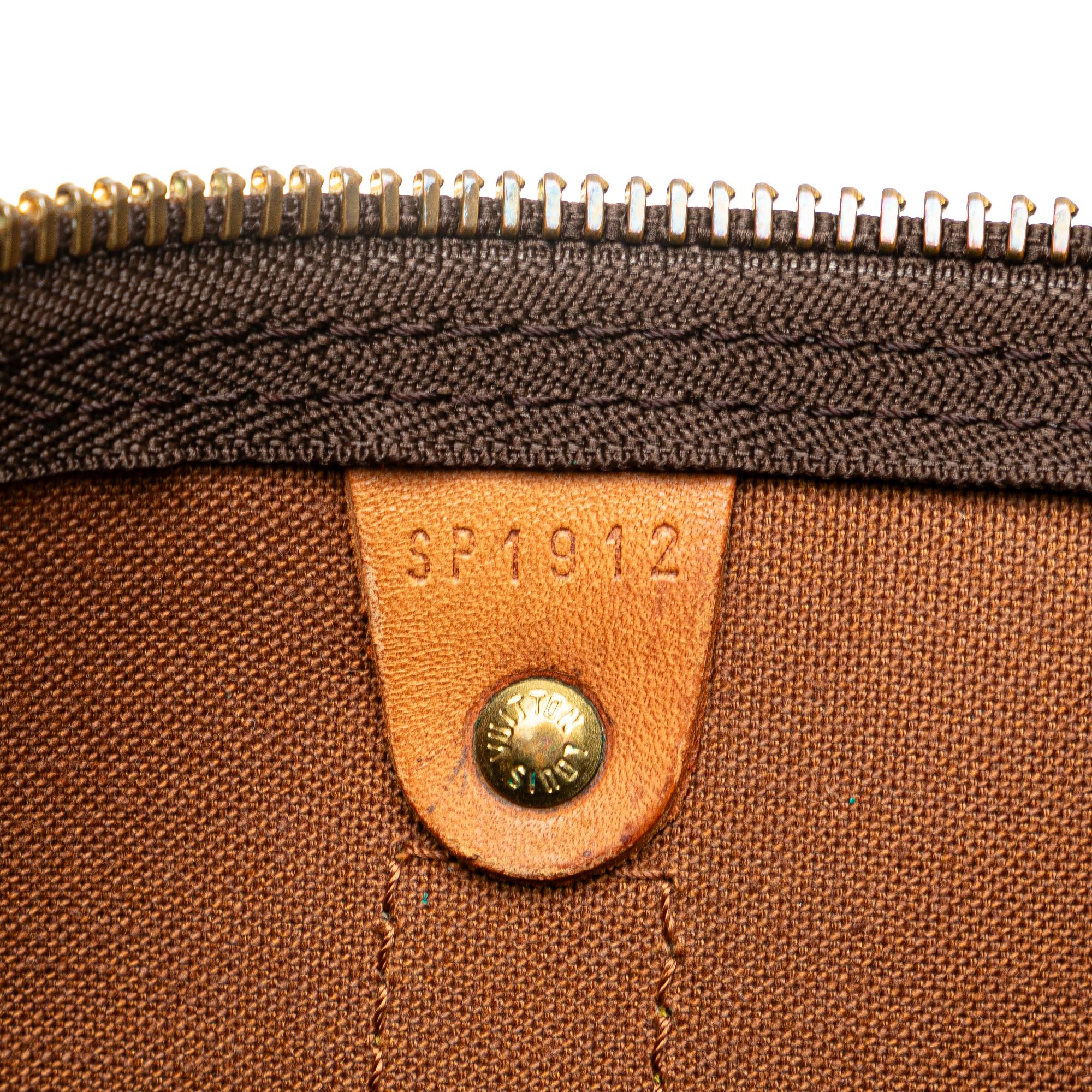 Louis Vuitton Monogram Keepall 50 (SHG-aAUnVO)