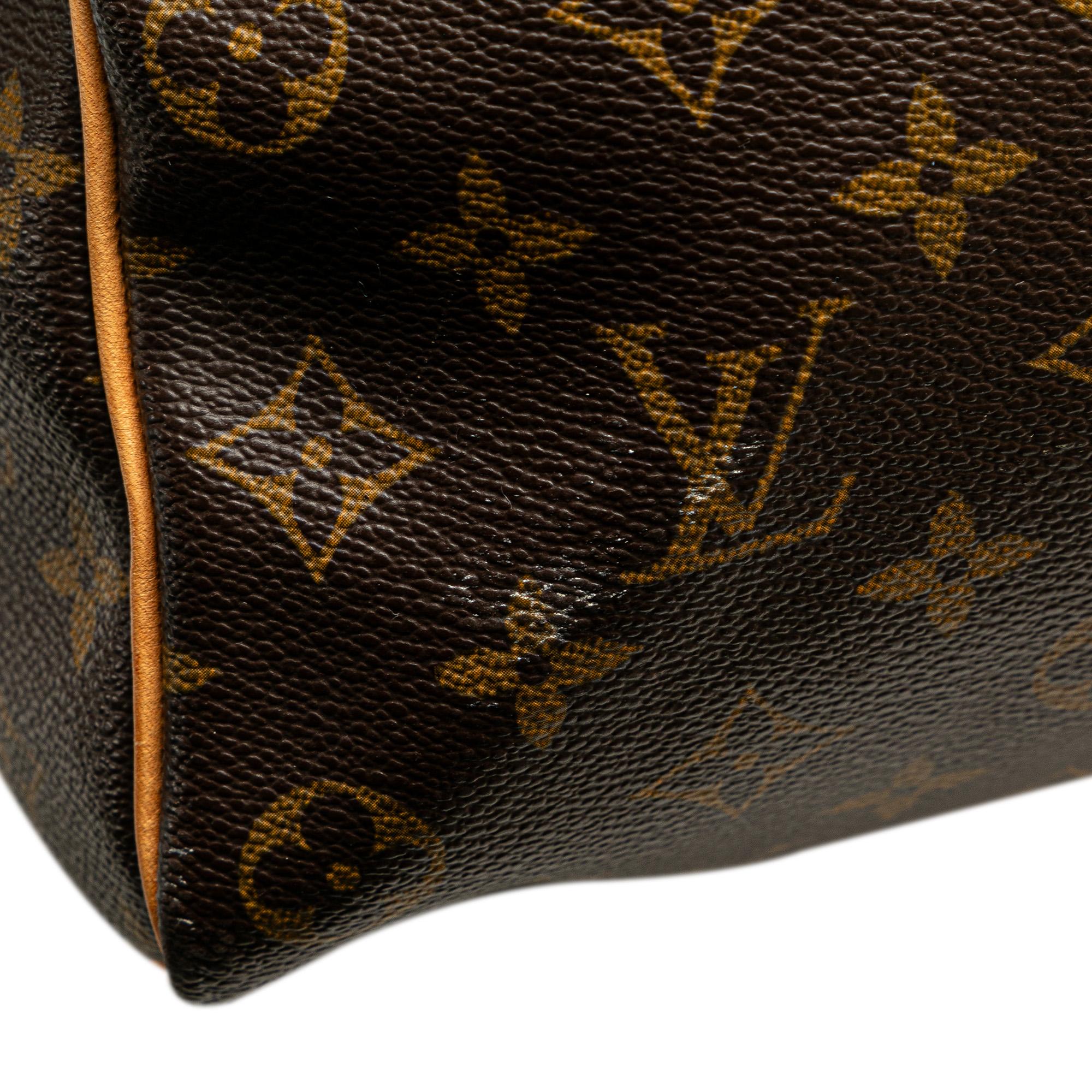 Louis Vuitton Monogram Keepall 50 (SHG-SIdpGk)