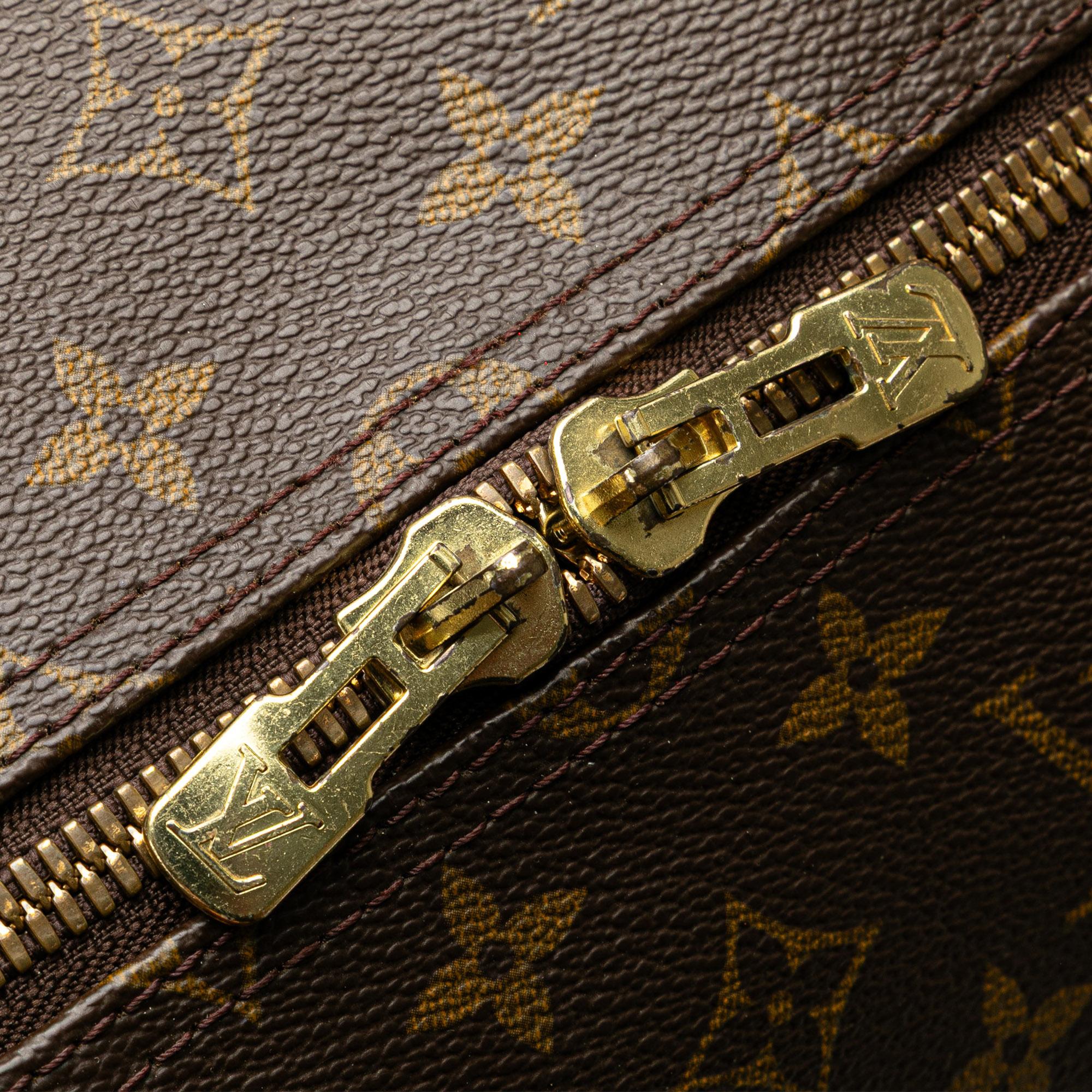 Louis Vuitton Monogram Keepall 50