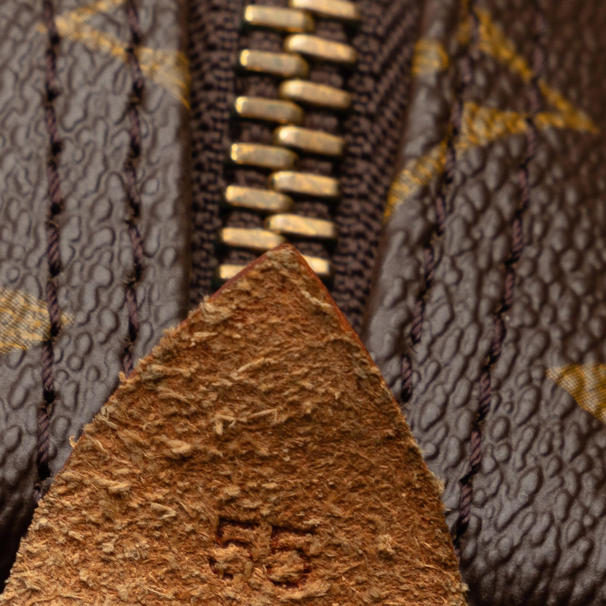 Louis Vuitton Monogram Keepall 55 (SHG-vYWai4)