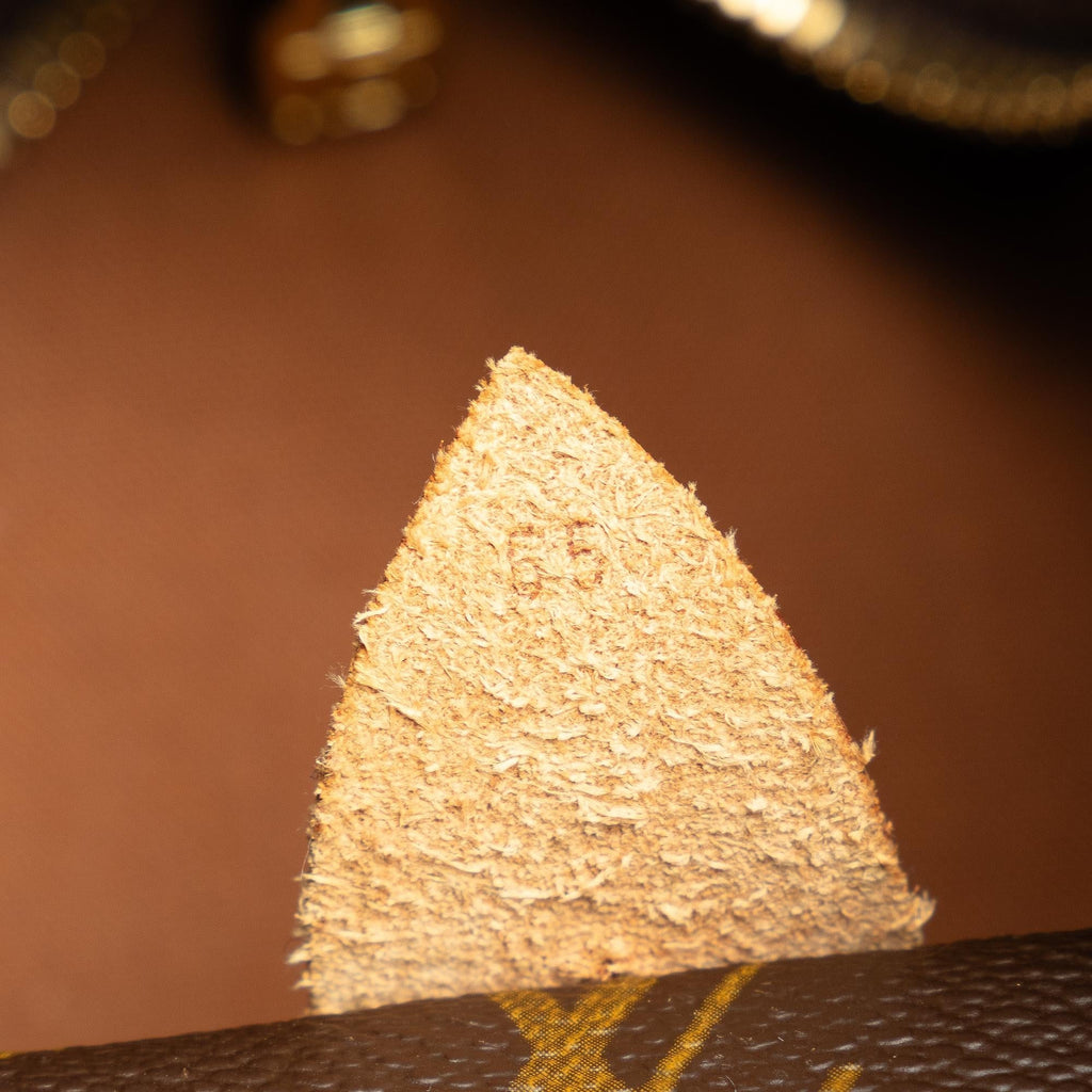 Louis Vuitton Monogram Keepall 55 (SHG-RYIWH1)