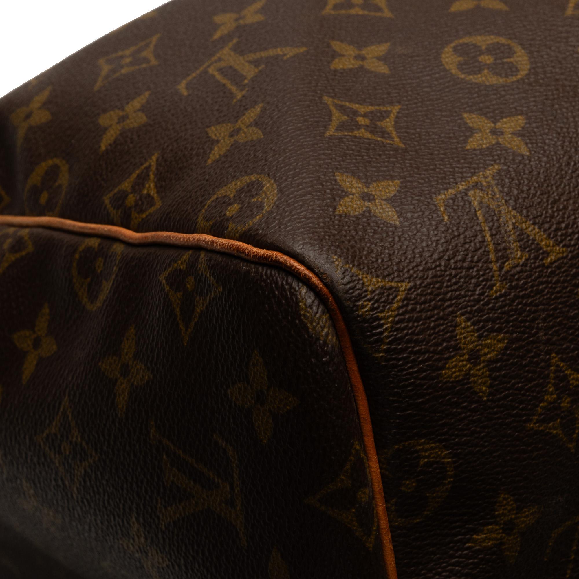 Louis Vuitton Monogram Keepall 55 (SHG-Y3URlP)