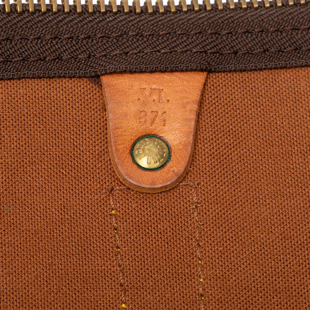 Louis Vuitton Monogram Keepall 55 (SHG-GskJO6)