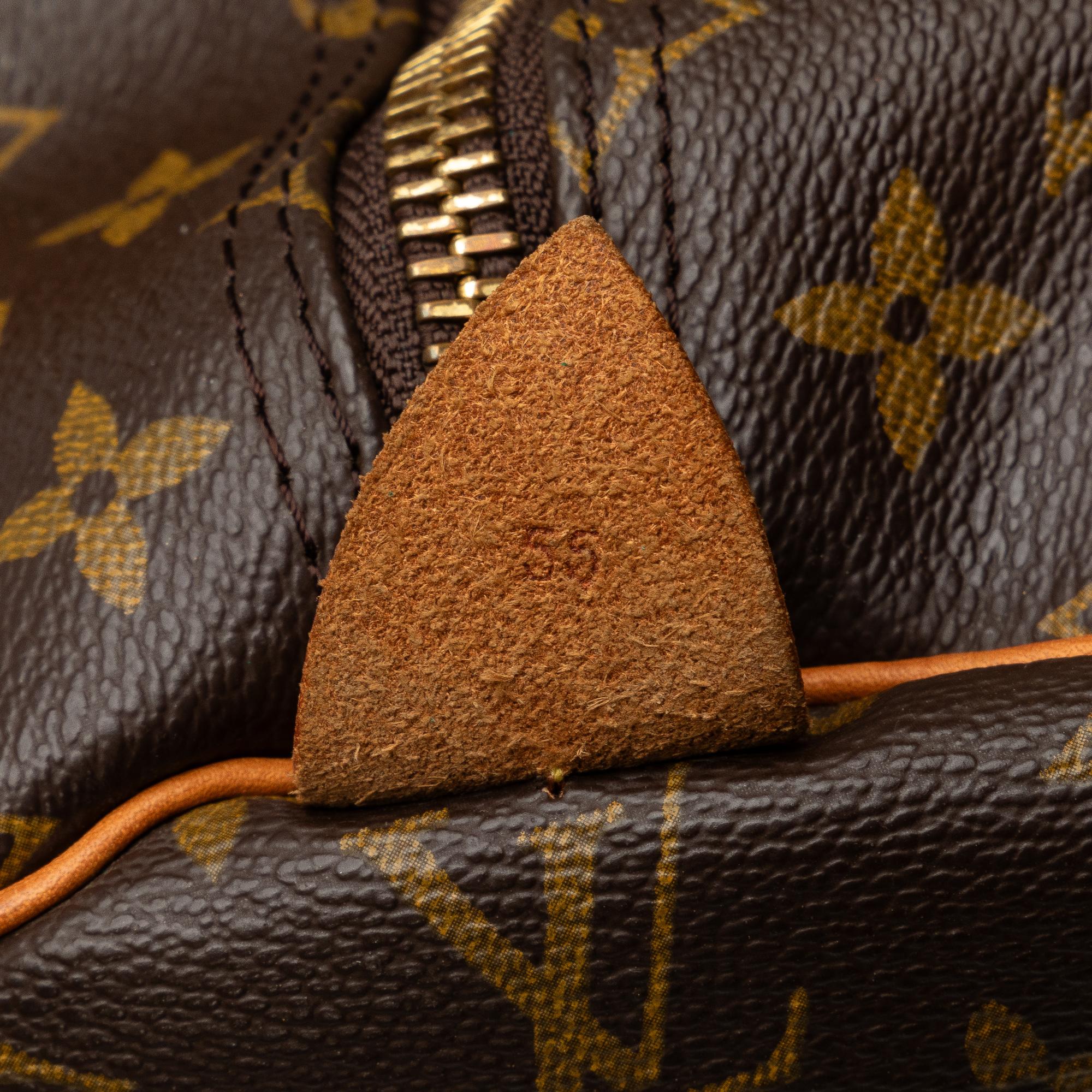 Louis Vuitton Monogram Keepall 55 (SHG-PUceea)