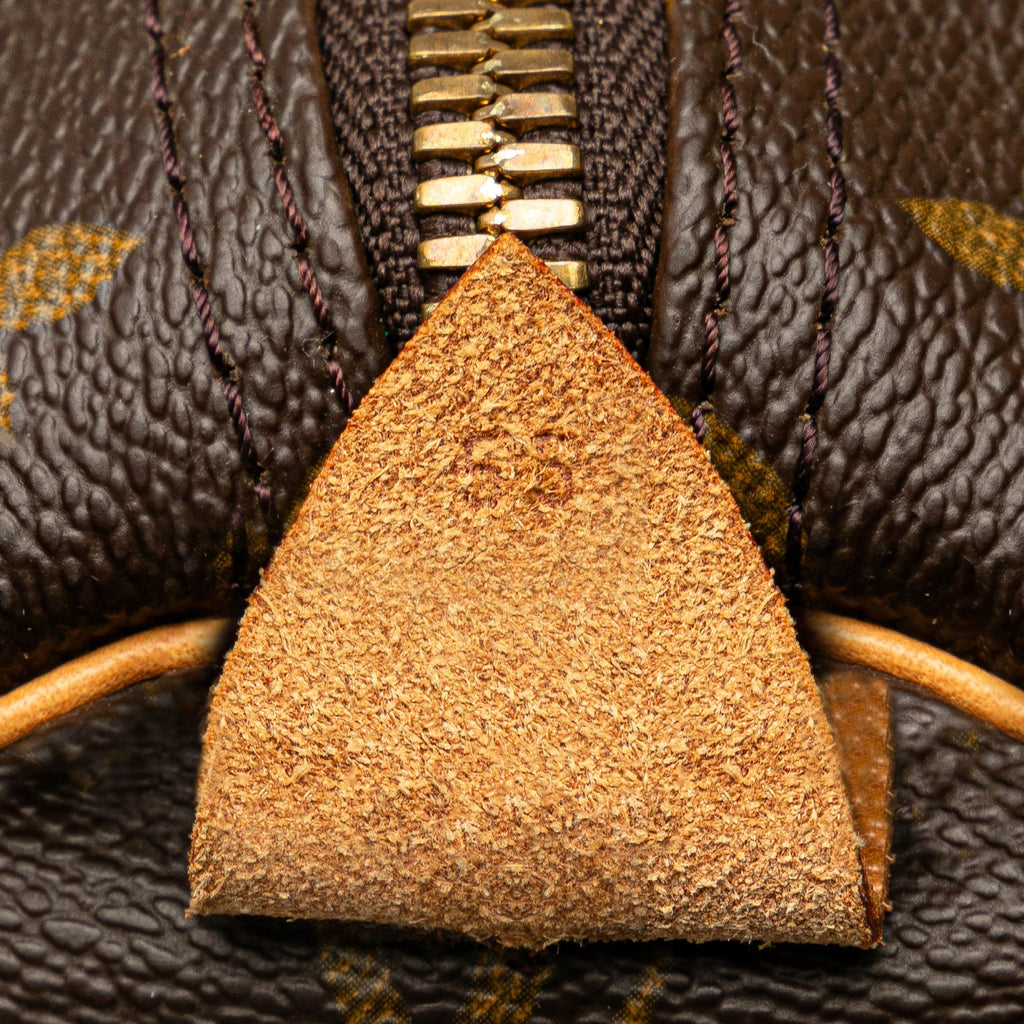 Louis Vuitton Monogram Keepall 55 (SHG-KZCJVp)