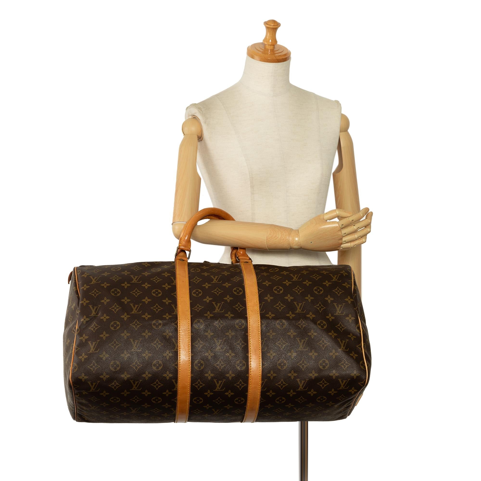 Louis Vuitton Monogram Keepall 55 (SHG-LDMQkq)