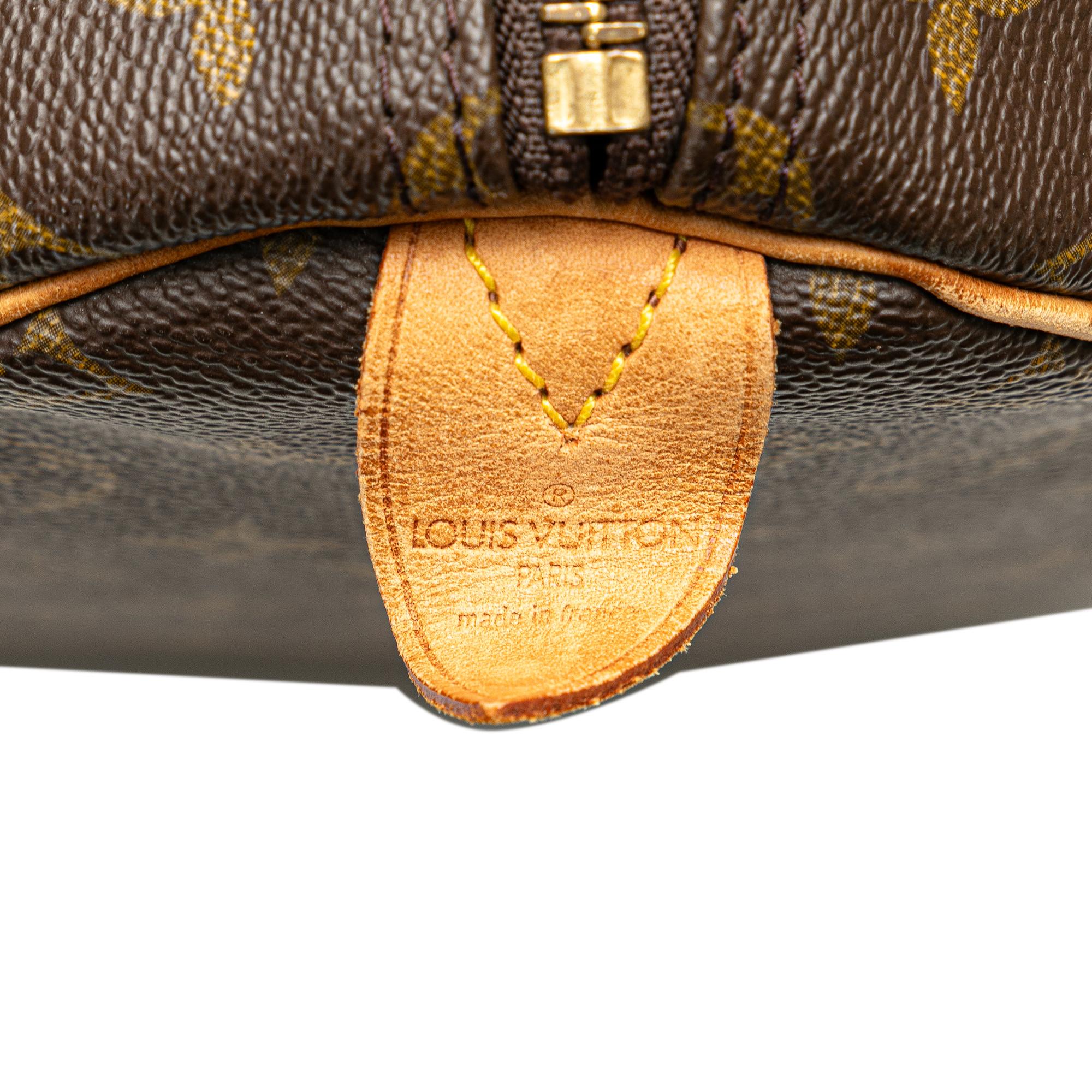 Louis Vuitton Monogram Keepall 55 (SHG-PN64pG)
