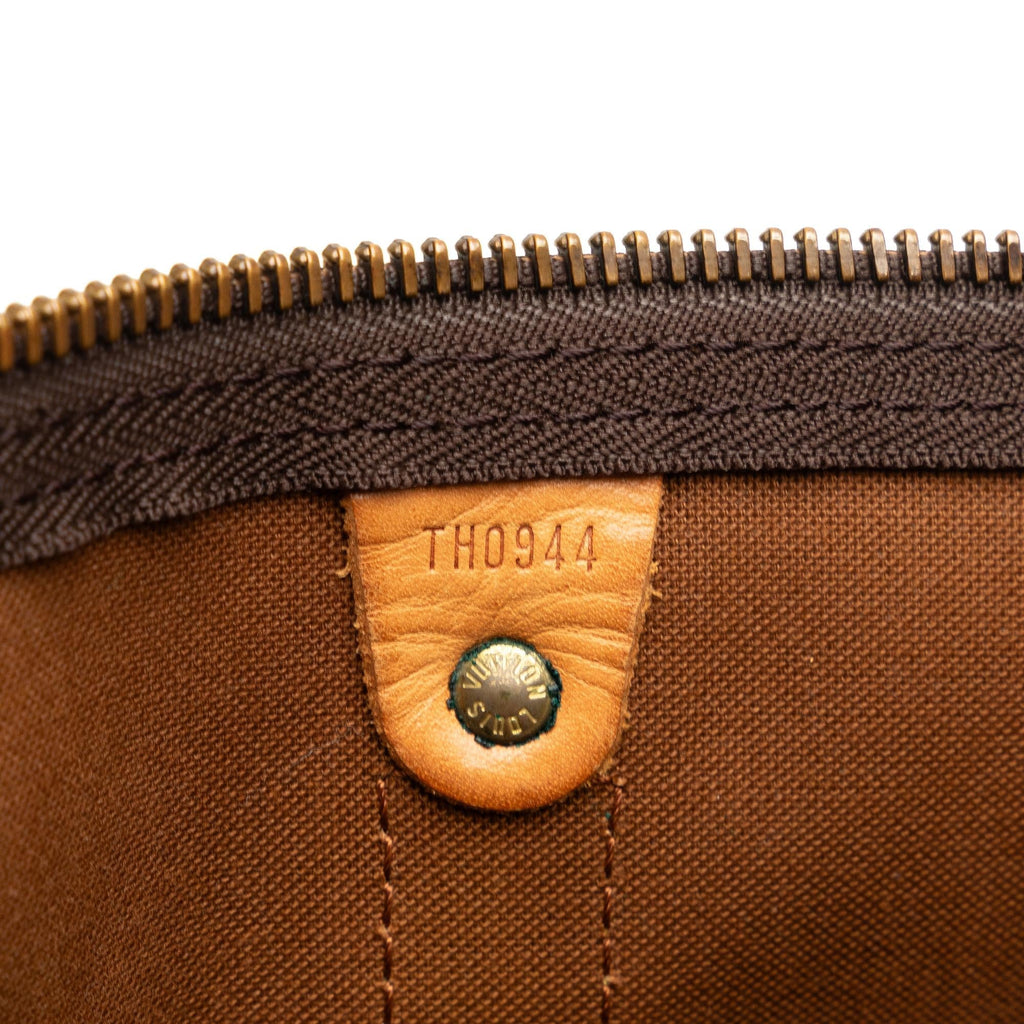 Louis Vuitton Monogram Keepall Bandouliere 50 (SHG-pzQPHa)