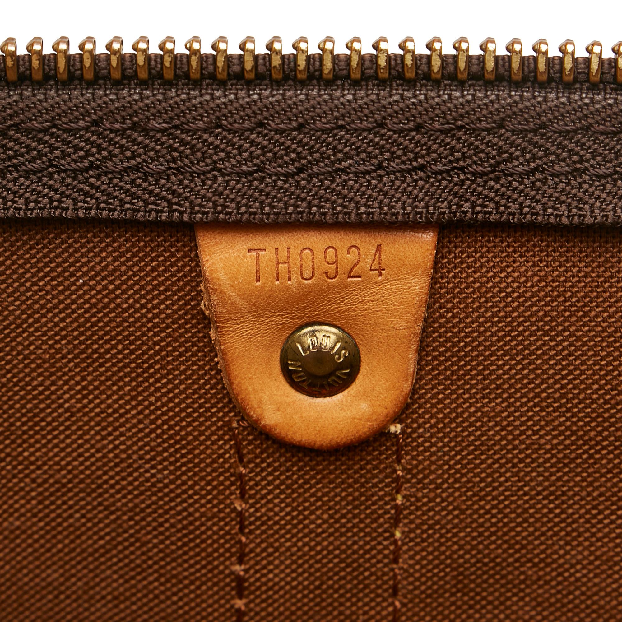 Louis Vuitton Monogram Keepall Bandouliere 55 (SHG-35667)