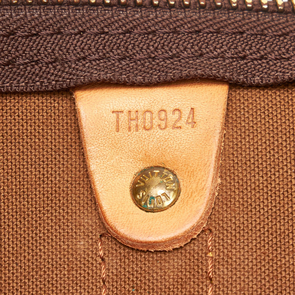 Louis Vuitton Monogram Keepall Bandouliere 55 (SHG-c8L9T8)