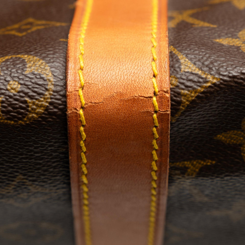 Louis Vuitton Monogram Keepall Bandouliere 55 (SHG-IAsAs7)
