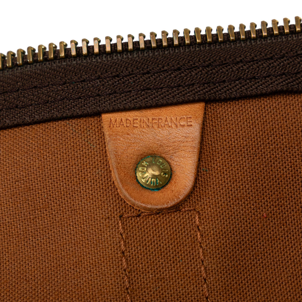 Louis Vuitton Monogram Keepall Bandouliere 55 (SHG-DSlmLs)