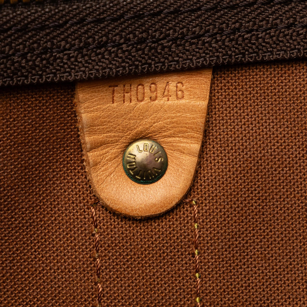 Louis Vuitton Monogram Keepall Bandouliere 55 (SHG-iT9064)