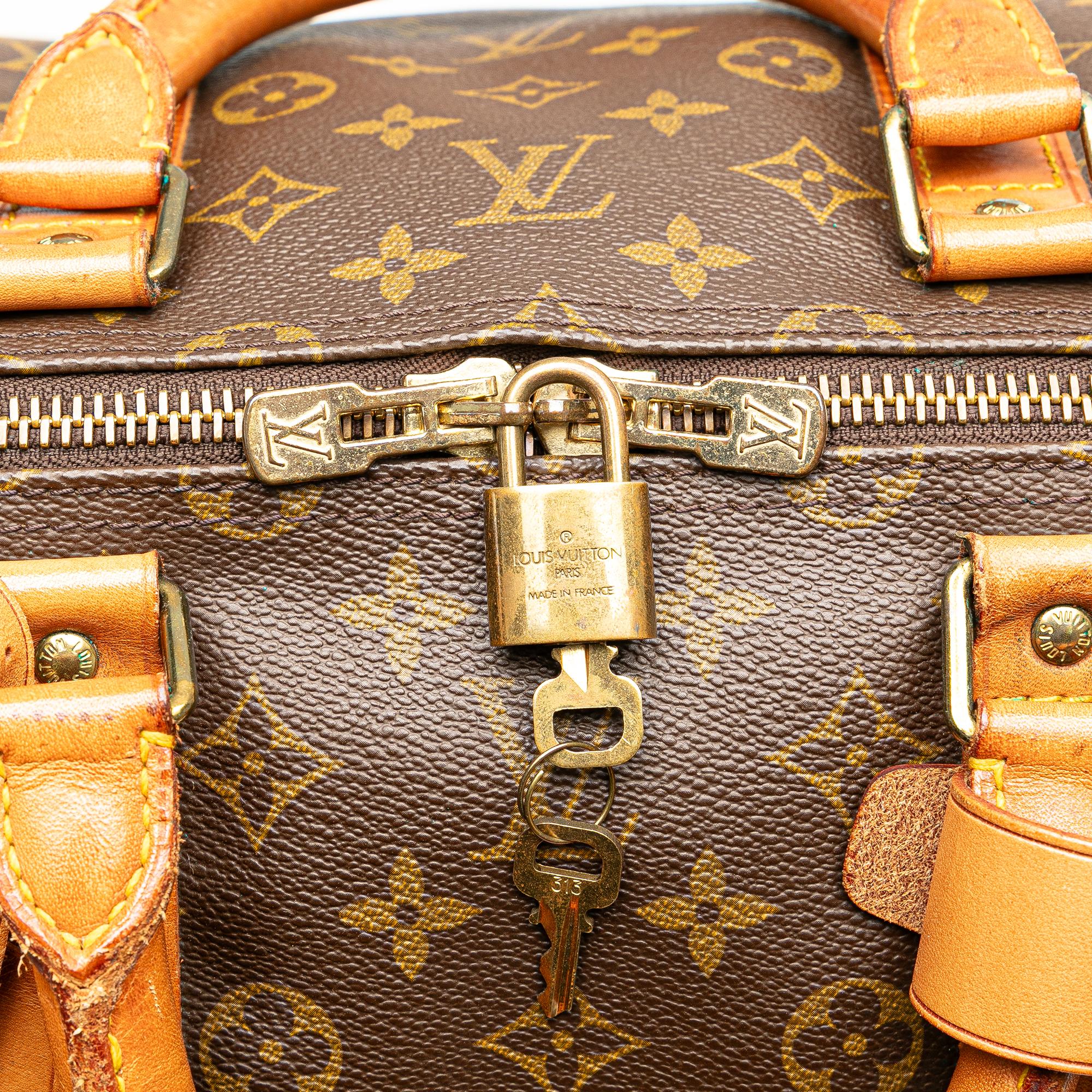 Louis Vuitton Monogram Keepall Bandouliere 55 (SHG-rmnEQZ)