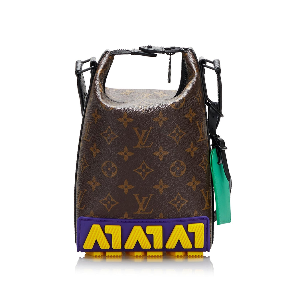 Louis Vuitton Monogram LV Rubber Cruiser (SHG-Z46pHi)