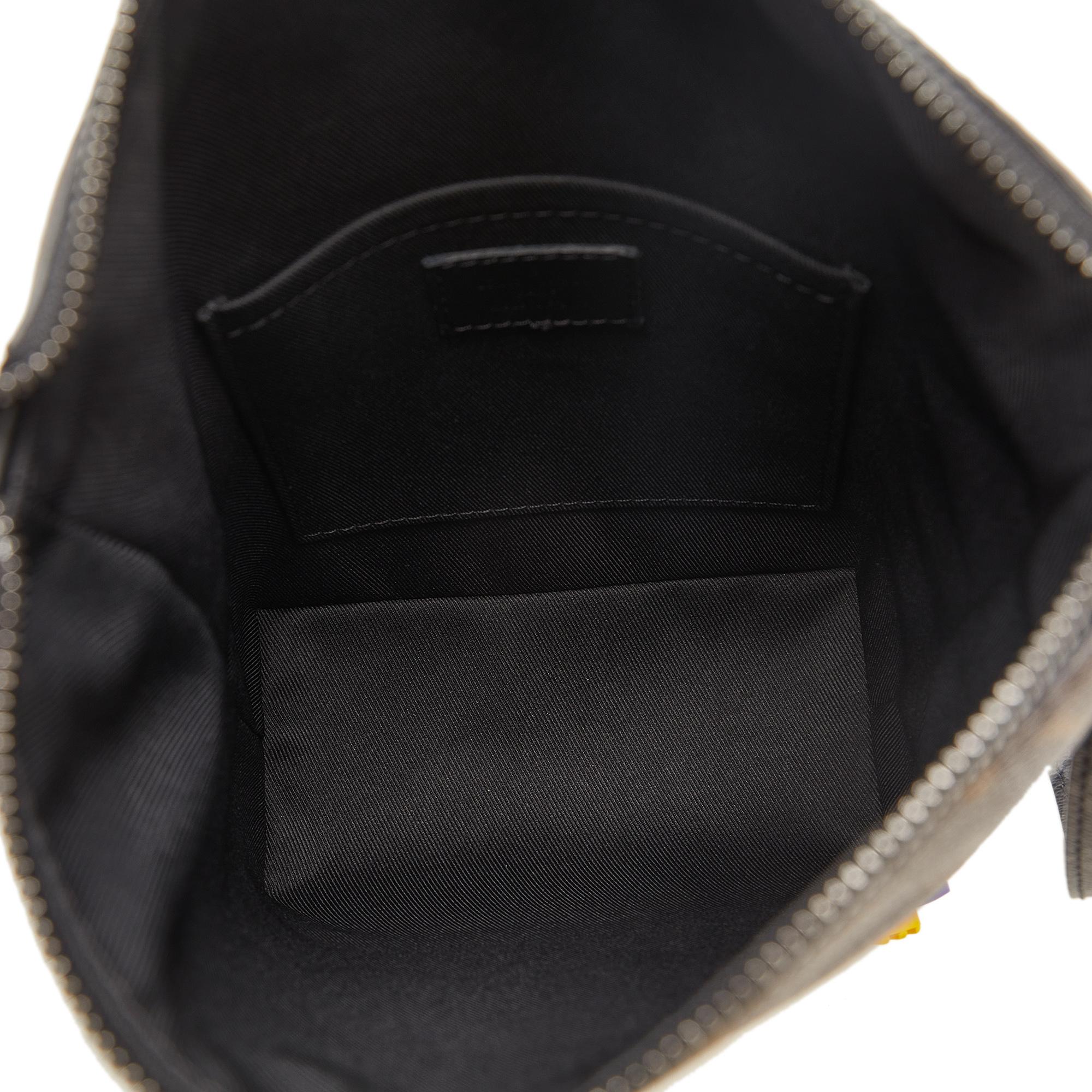Louis Vuitton Monogram LV Rubber Cruiser (SHG-0BVDas)
